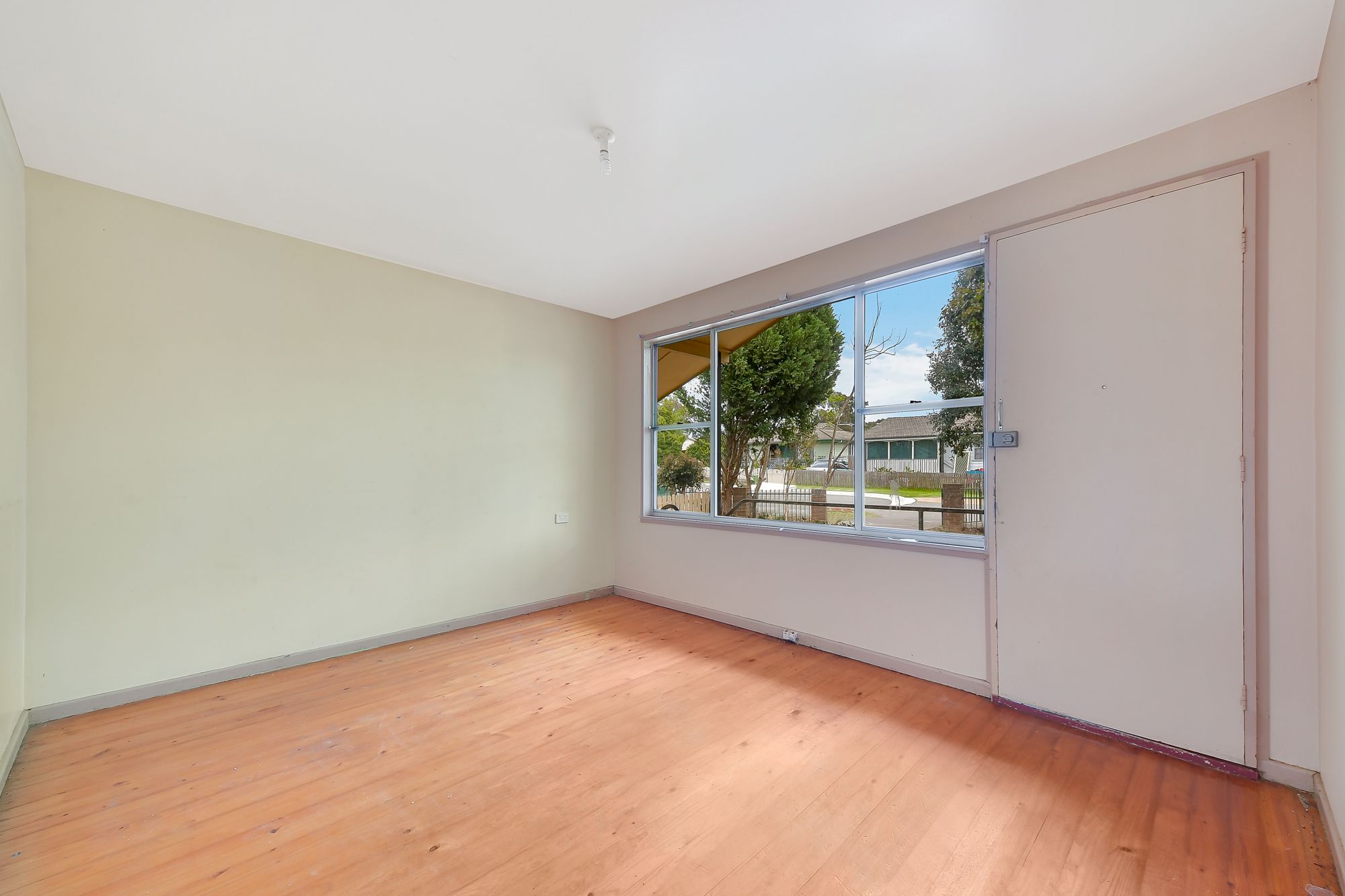 6 Buffalo Way, Airds, NSW 2560