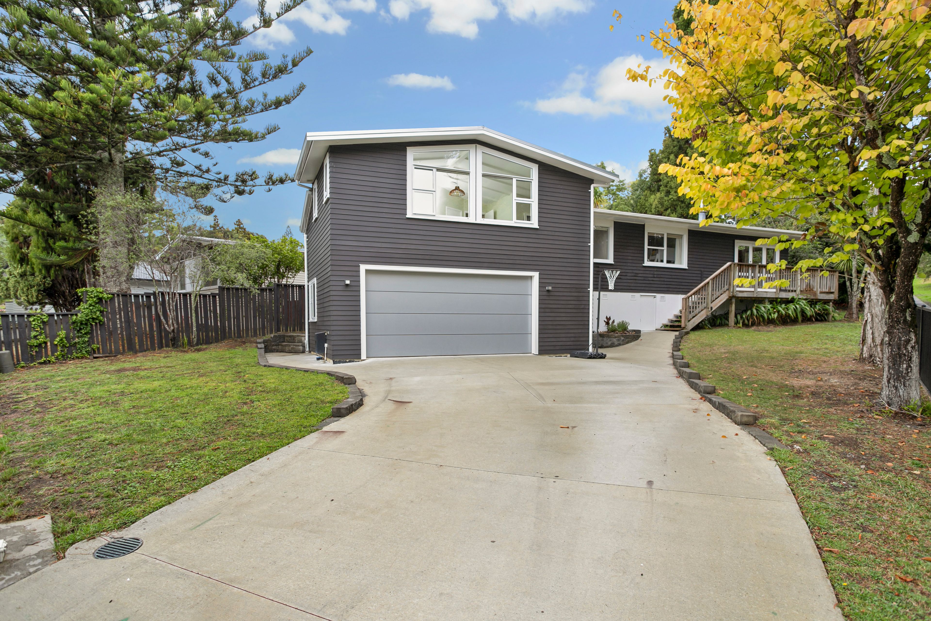 24 Pendlebury Street, Green Bay, Waitakere City