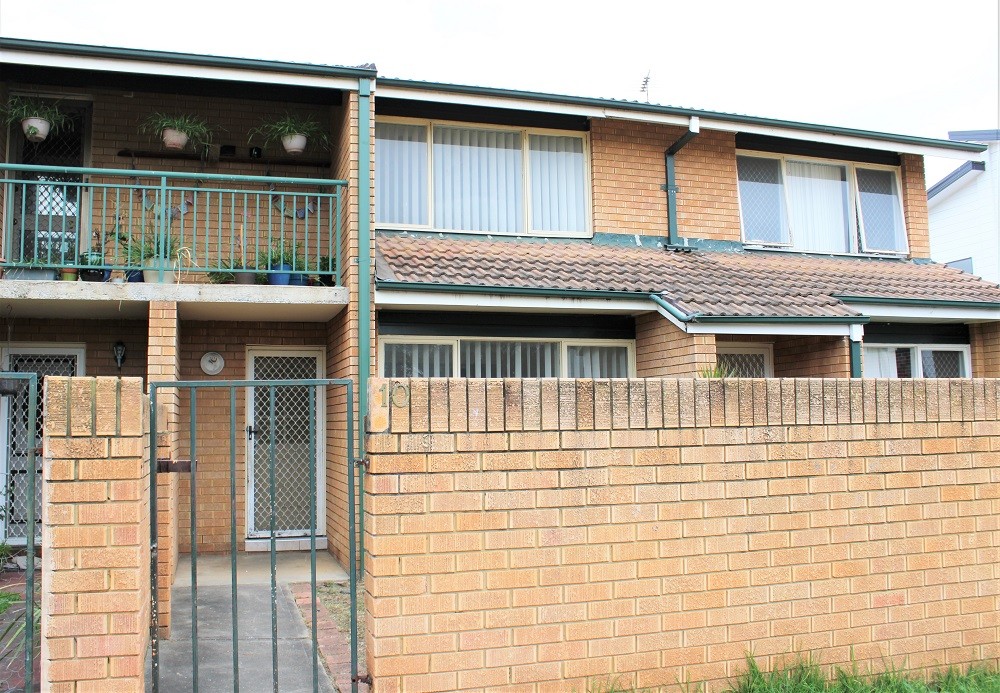 10/7-11 Kings Road, Ingleburn, NSW 2565