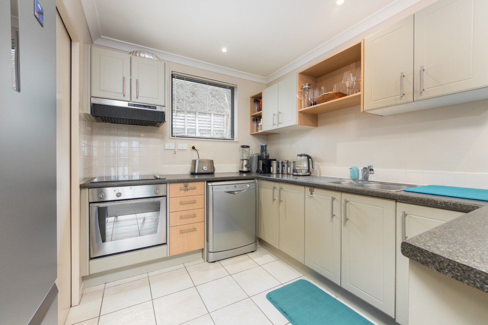 24/8 Monte Cassino Place, Birkenhead, North Shore City
