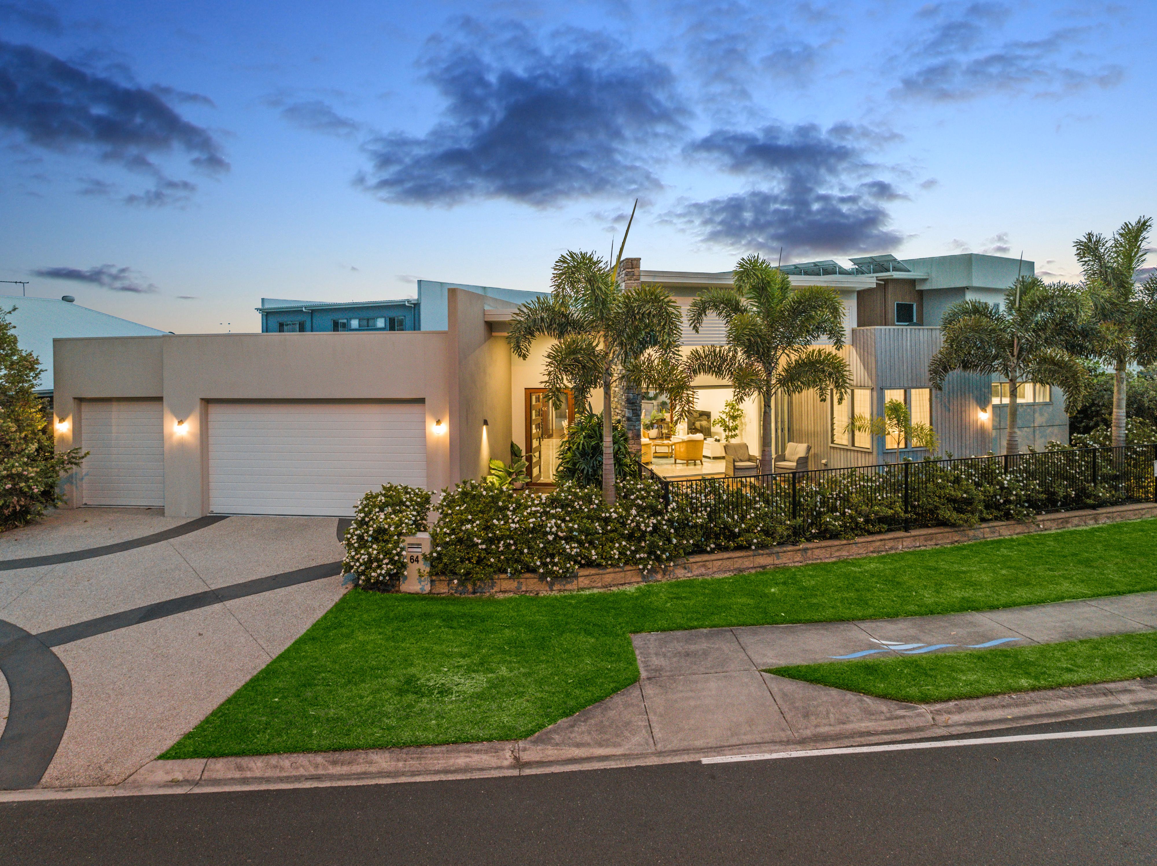 64 Spinnaker Boulevard, Newport QLD 4020