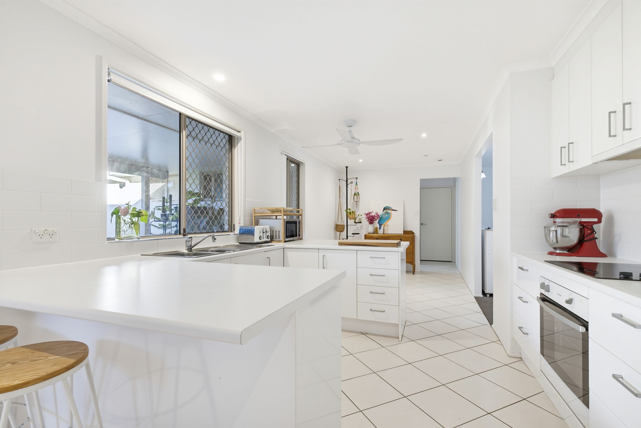 63 Lapoinya Crescent, Warana, QLD 4575