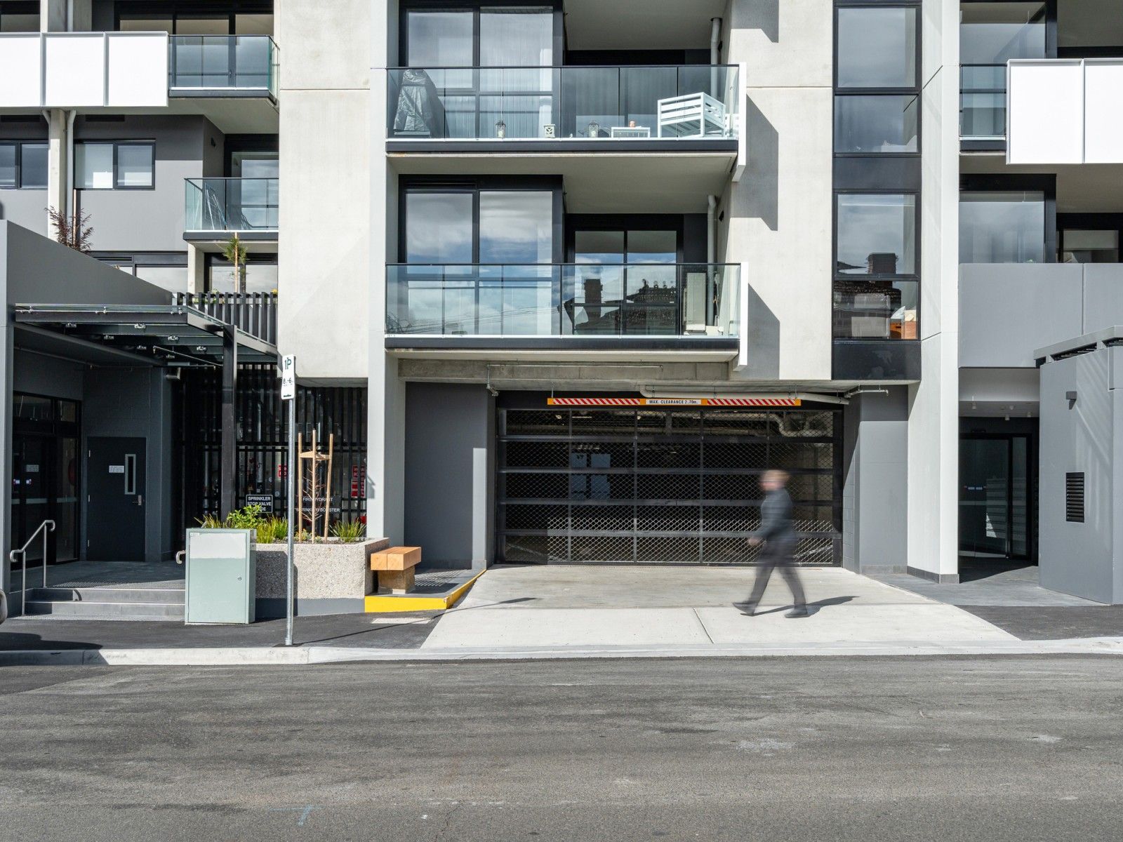 608/62 Patrick Street — photo 27 of 30