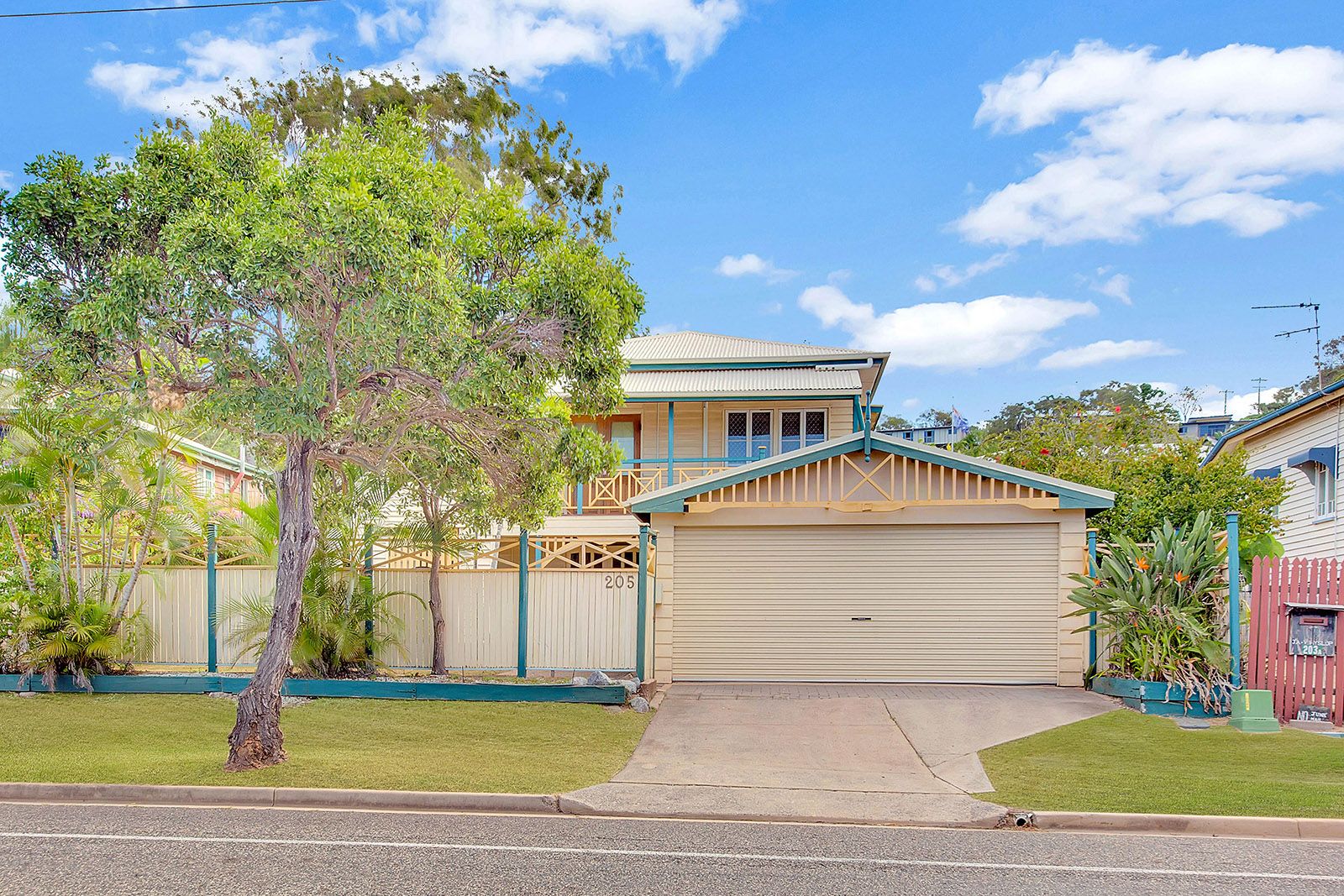 205 Auckland Street, South Gladstone, QLD 4680