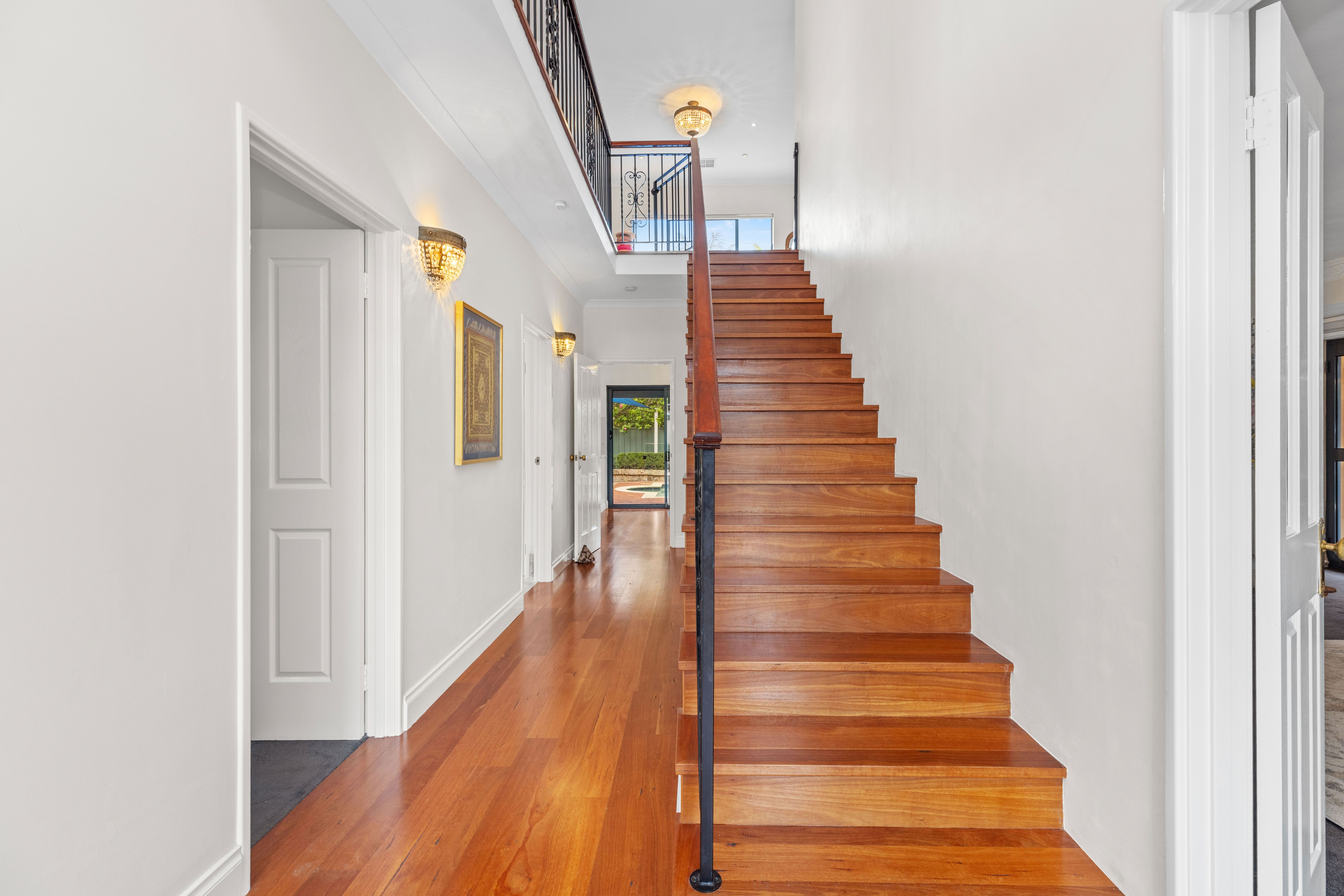 125A Cobb Street — photo 2 of 25