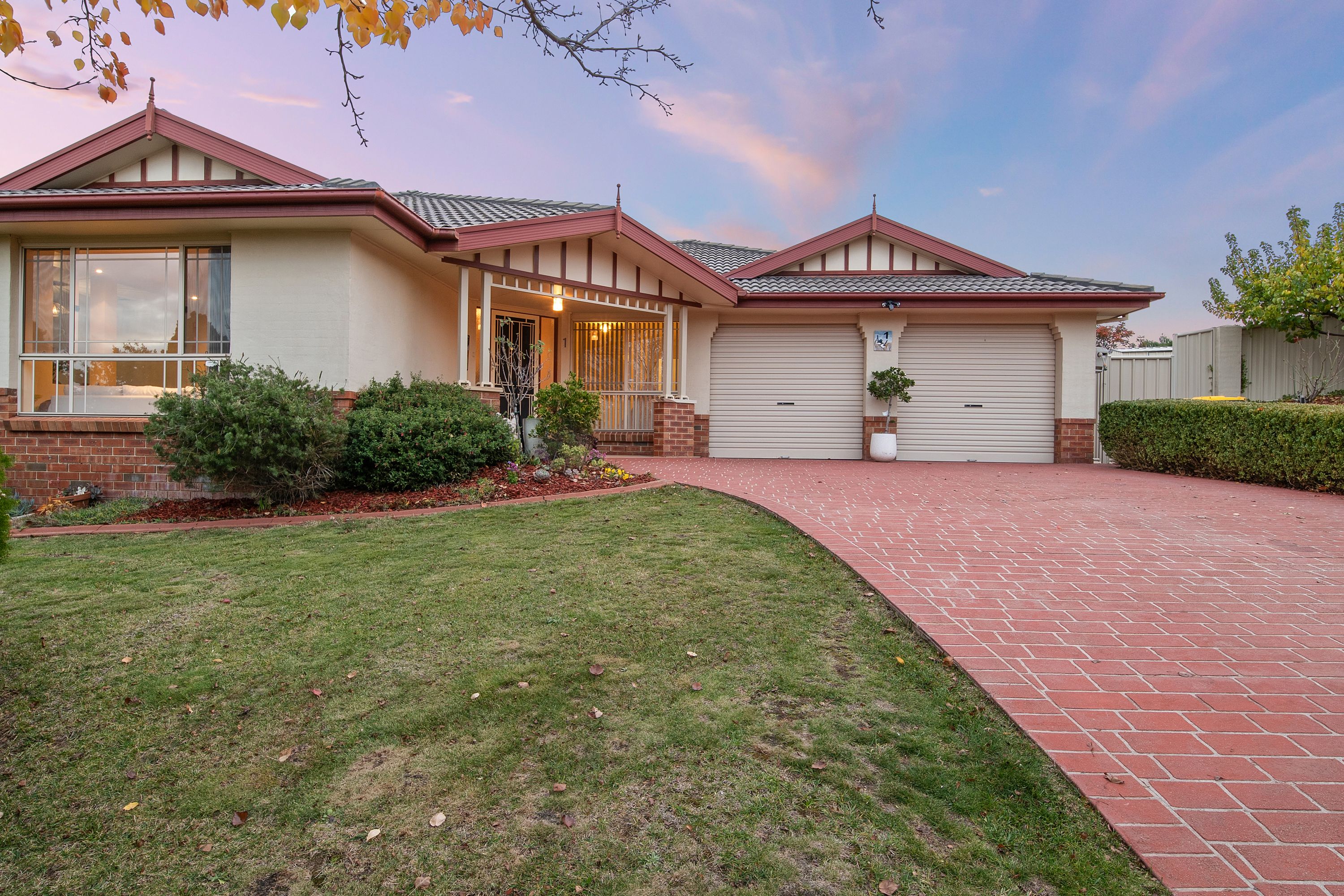 1 Proserpine Circuit, Amaroo, ACT 2914