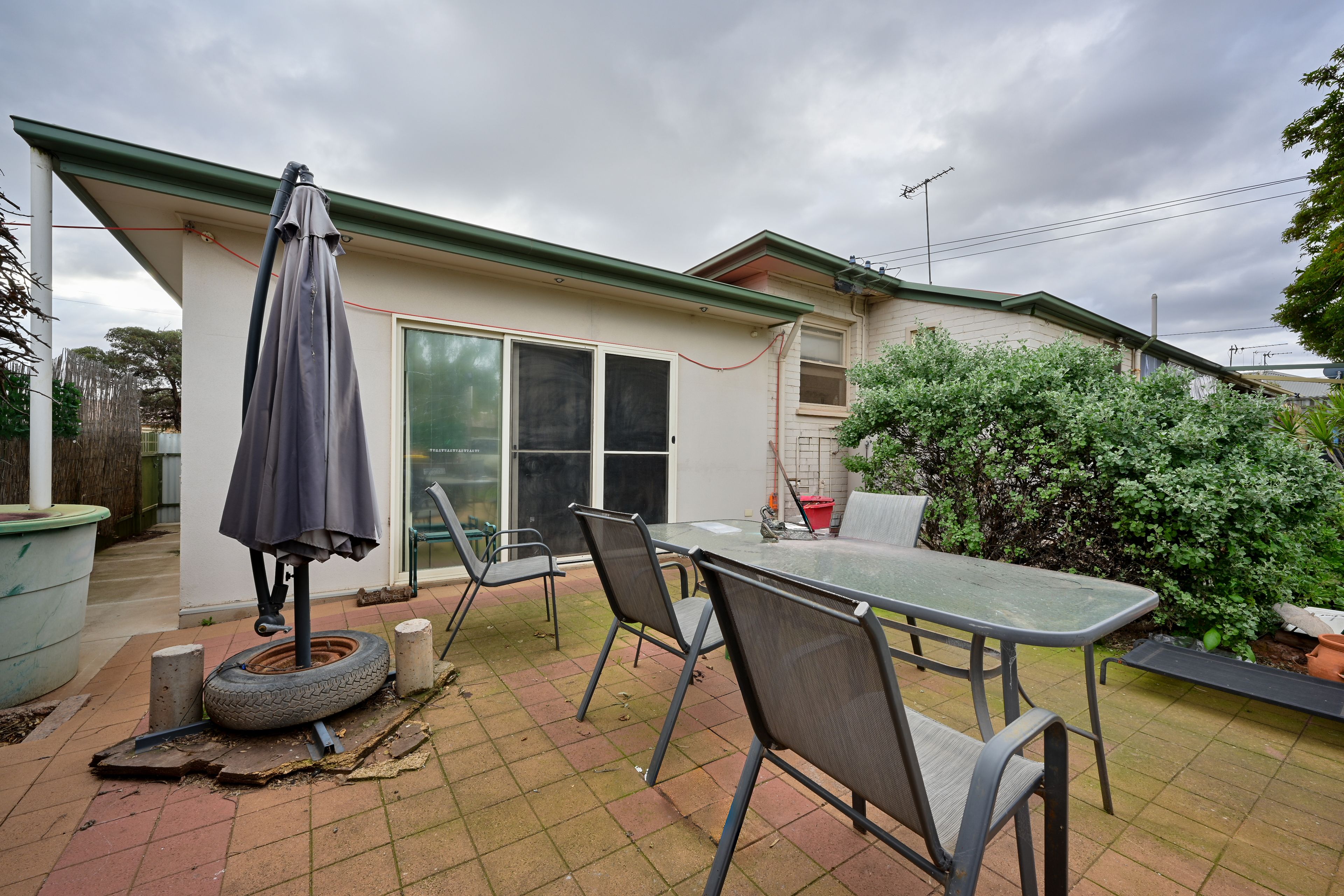 32 Nelligan Street — photo 12 of 13