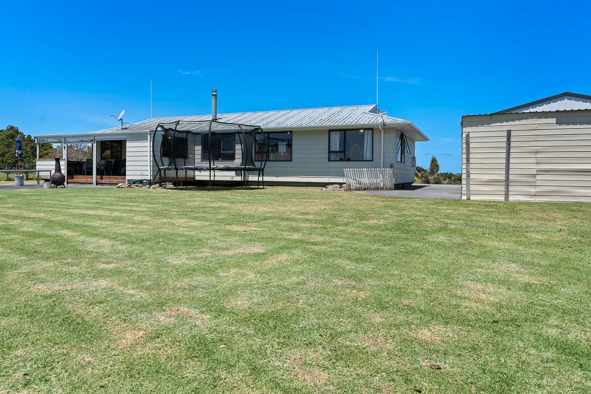 155 Te Toiroa Road photo 27