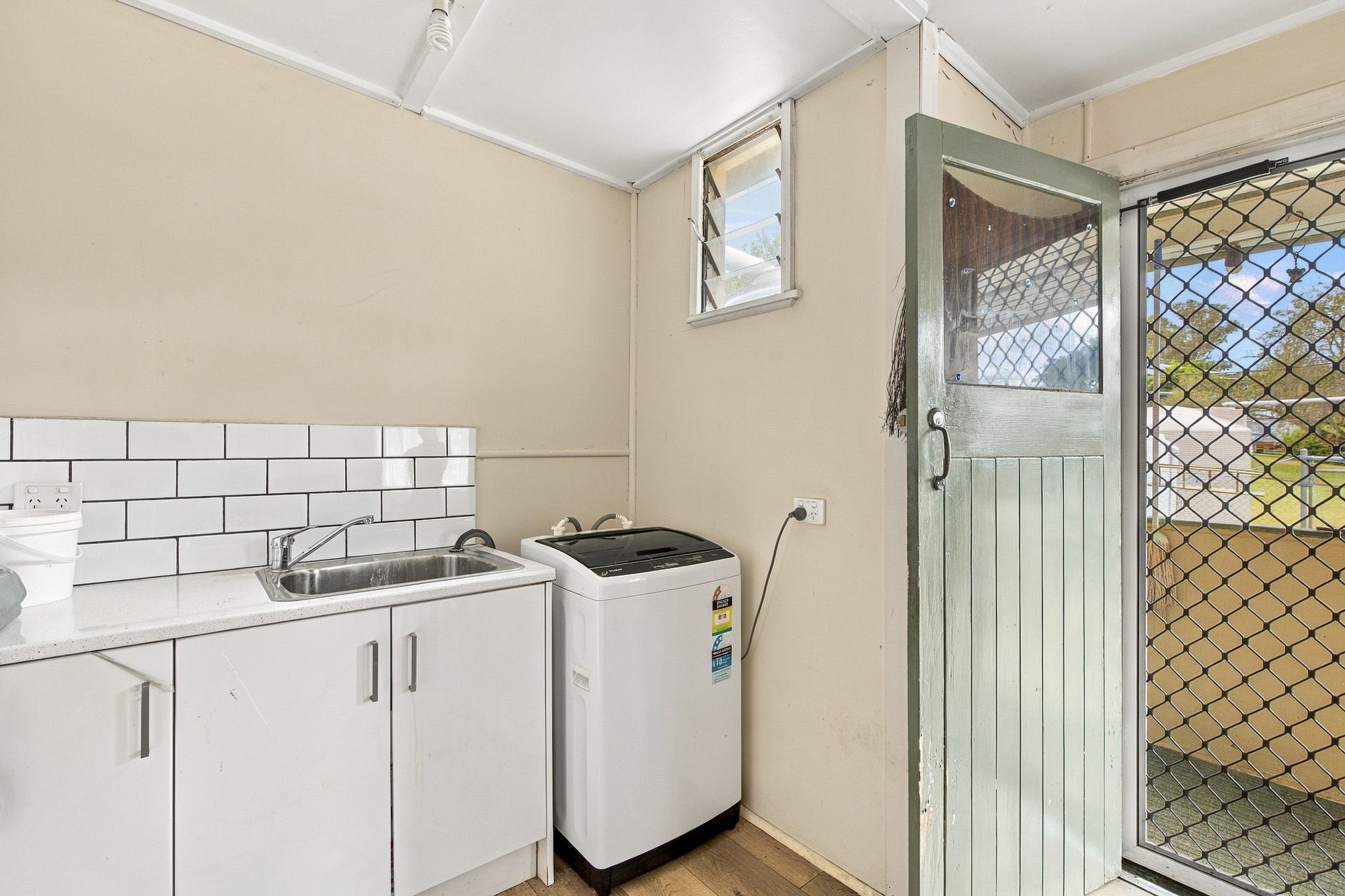 4 Mulcahy Terrace — photo 15 of 24