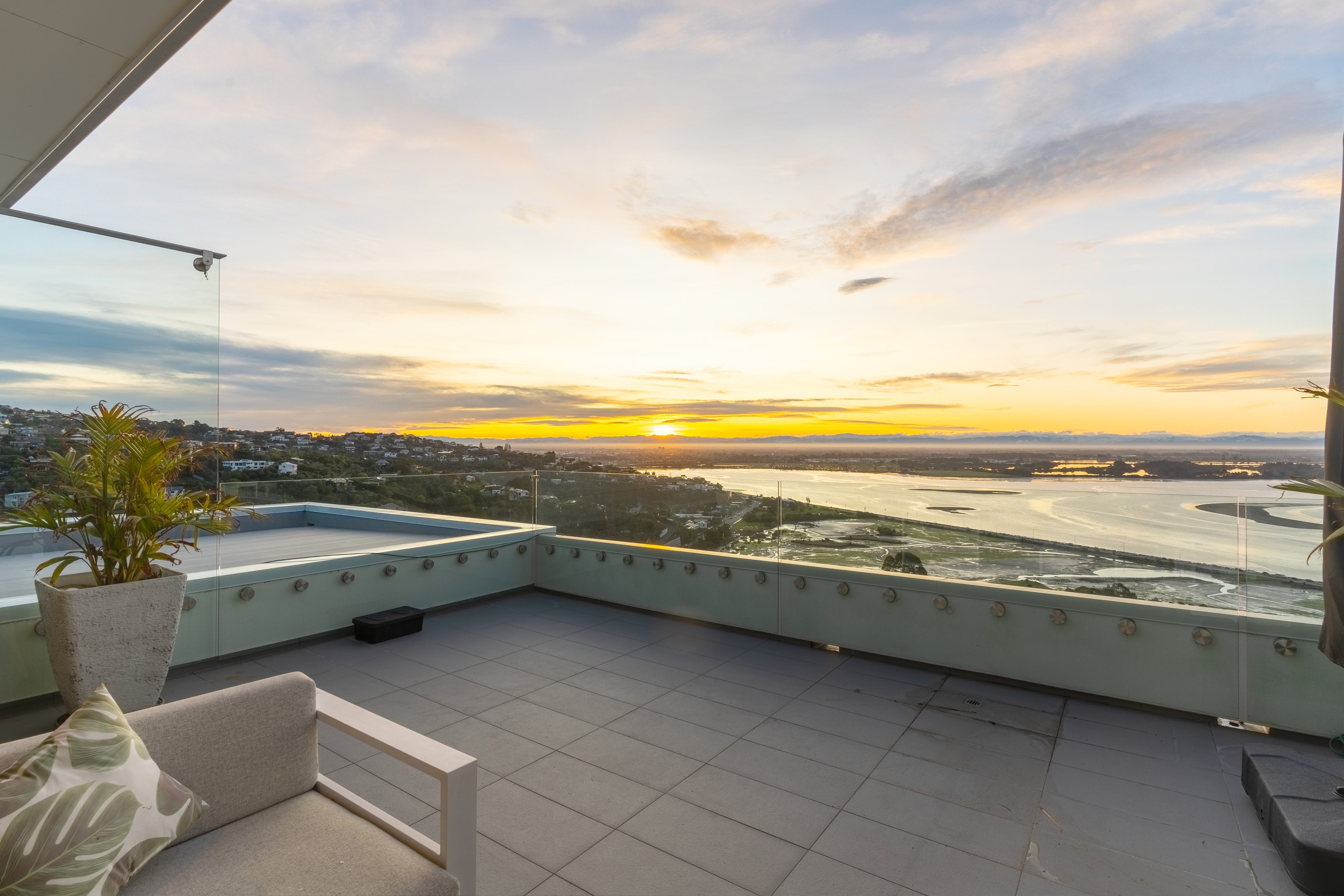 11a Inverness Lane, Redcliffs, Christchurch City