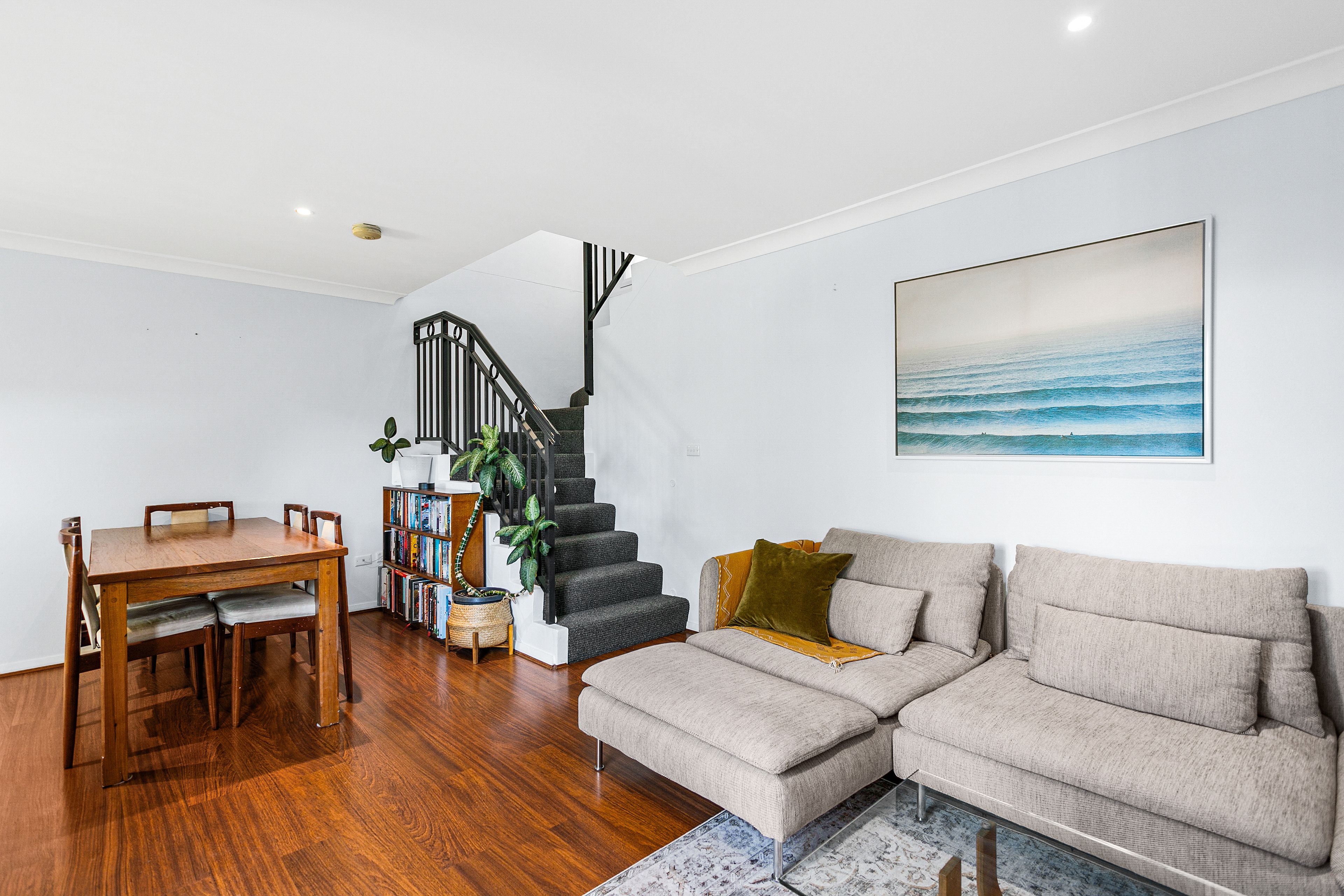 9/6-8 Melinda Grove, Lake Heights, NSW 2502