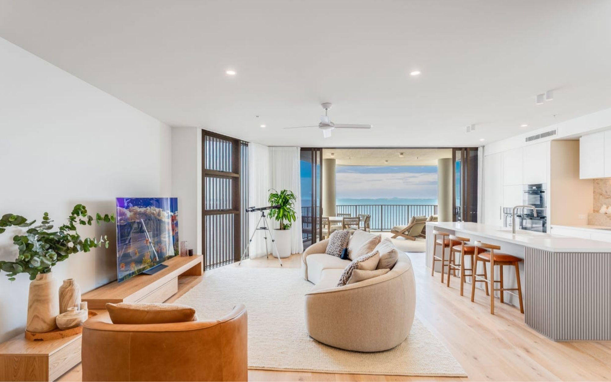 504/16 Woodcliffe Crescent, Woody Point, QLD 4019