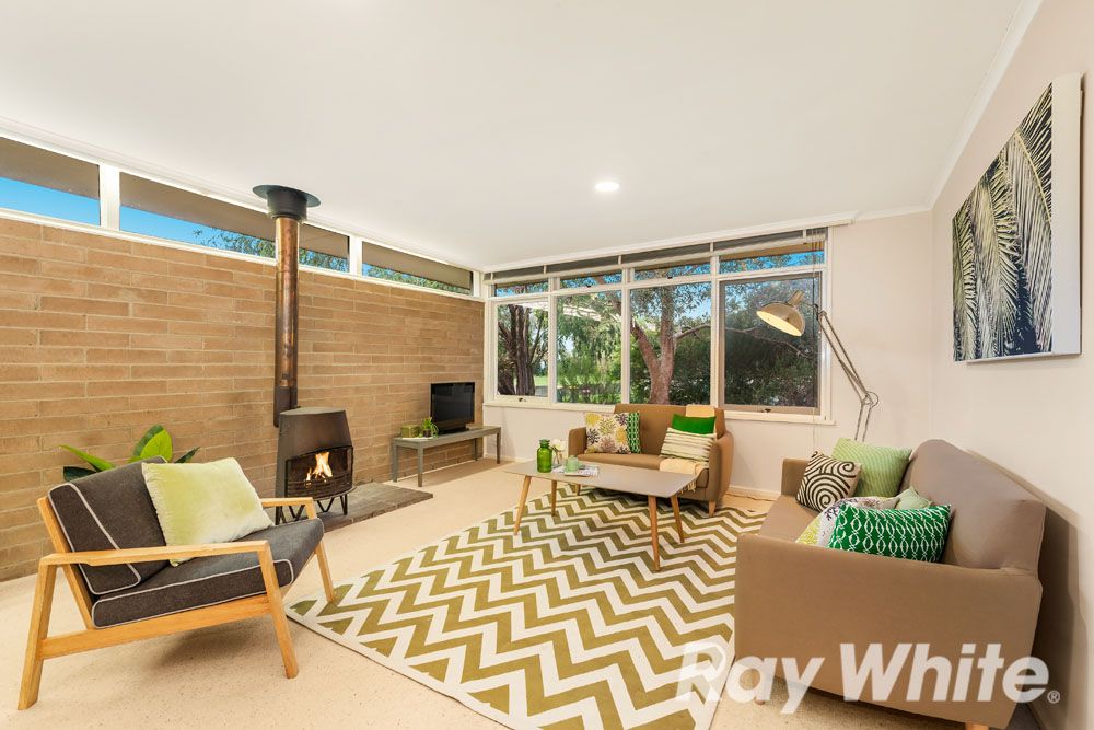 7 Glengarry Avenue, Burwood VIC 3125