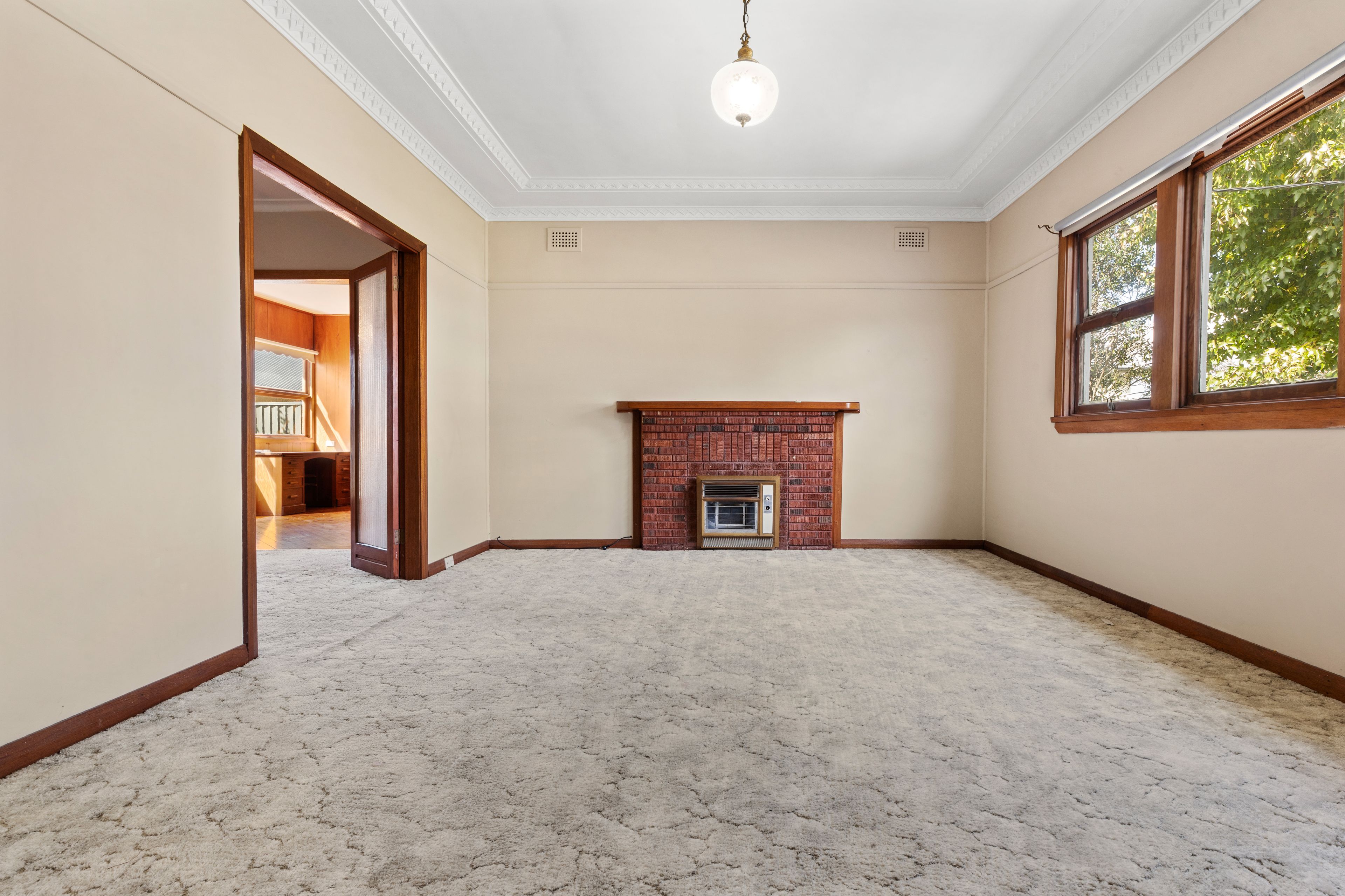 21 Princes Avenue, Goulburn, NSW 2580