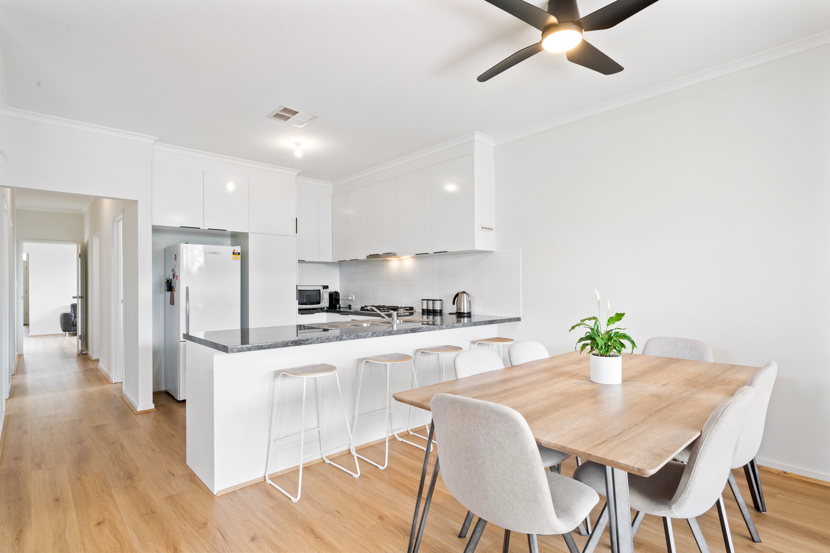 12 Richard Street, Findon, SA 5023