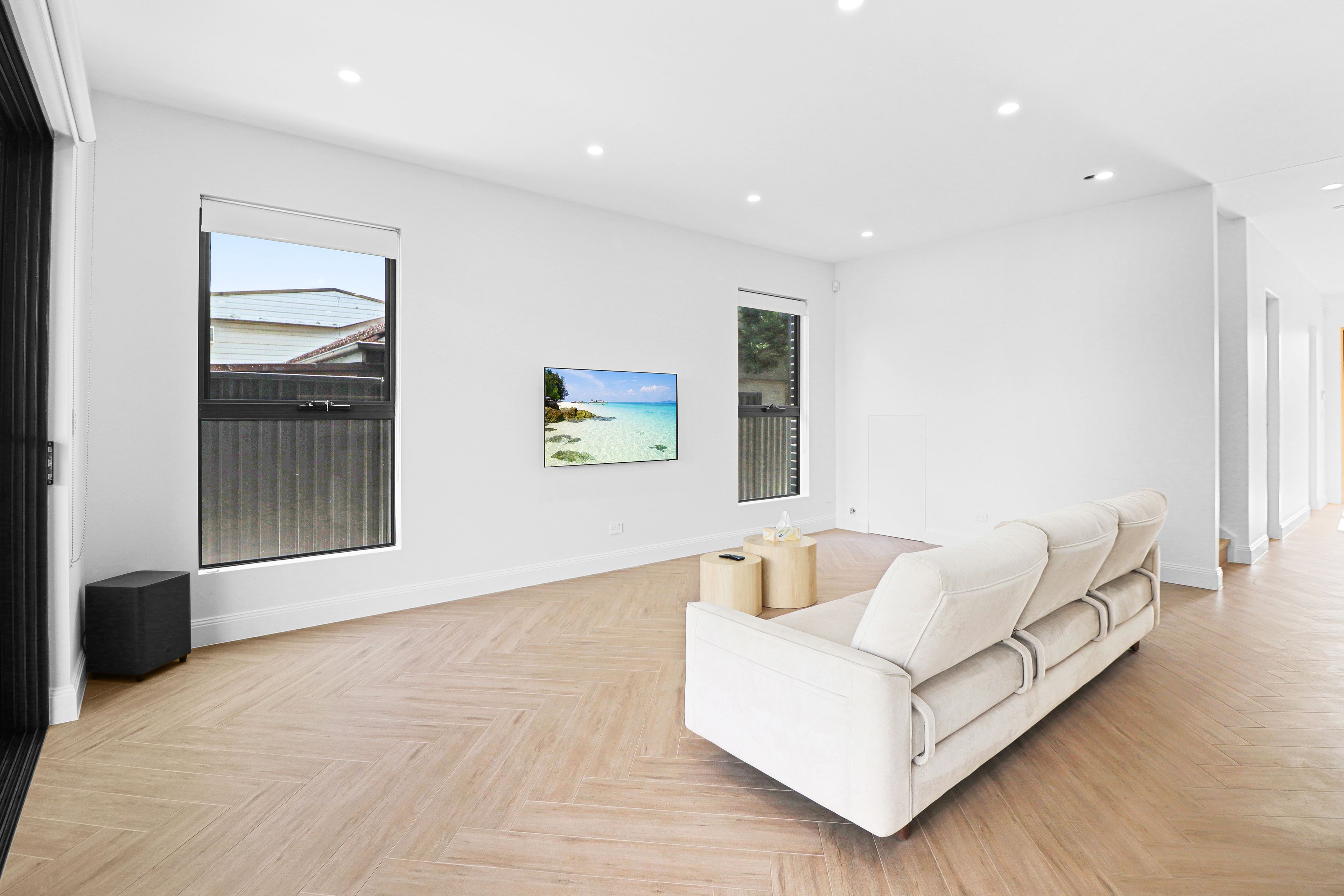 16 Scott Street — photo 3 of 11