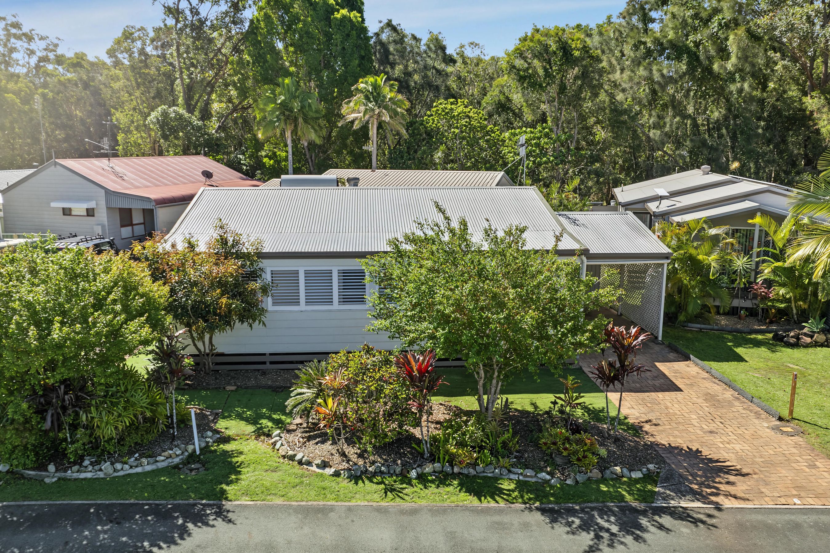 6/159 Moorindil Street — photo 3 of 24