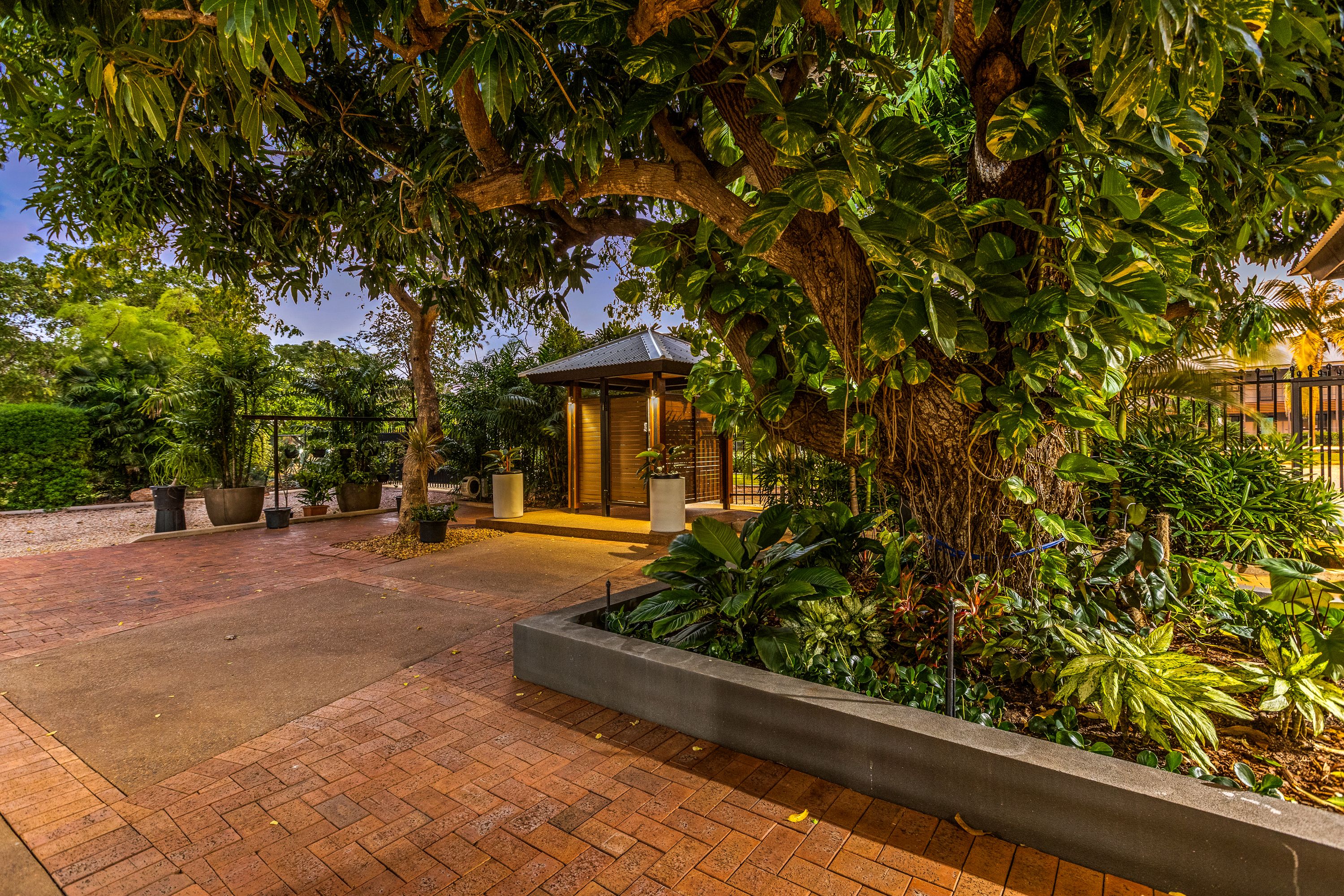 25 Hamersley Street — photo 27 of 30
