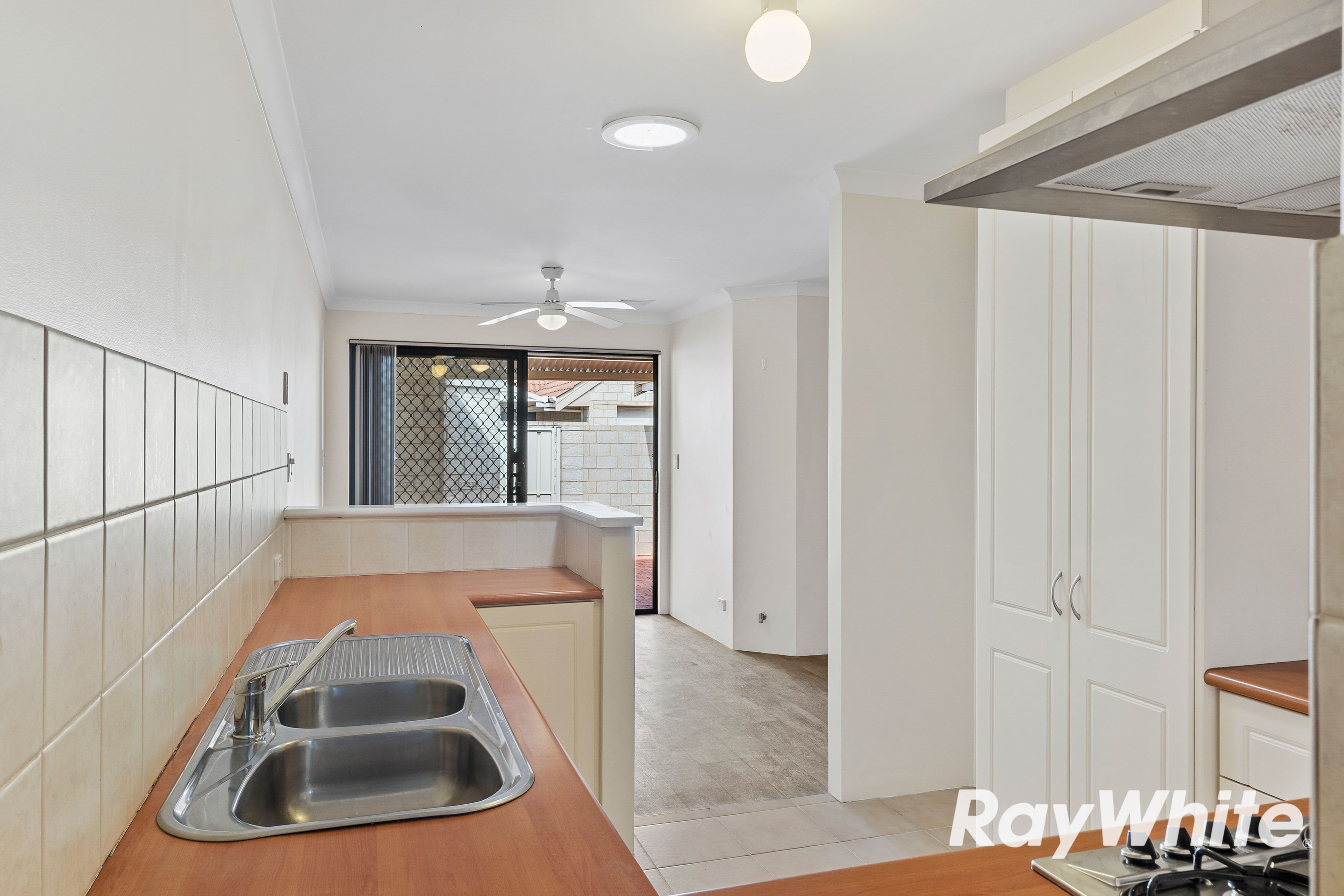 23 Bennett Brook Circle — photo 6 of 18