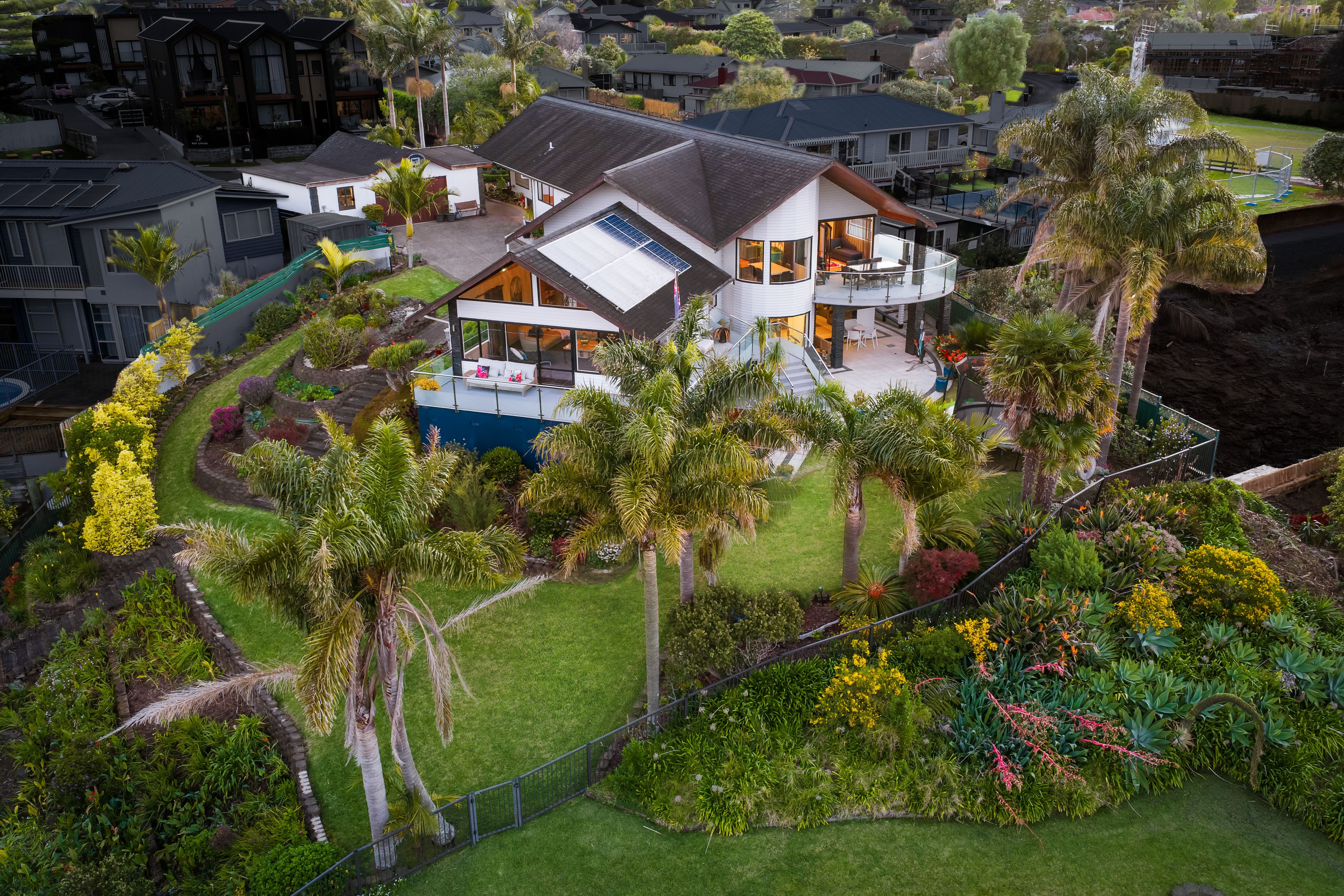 36 Dawnhaven Drive, Te Atatu Peninsula, Waitakere City