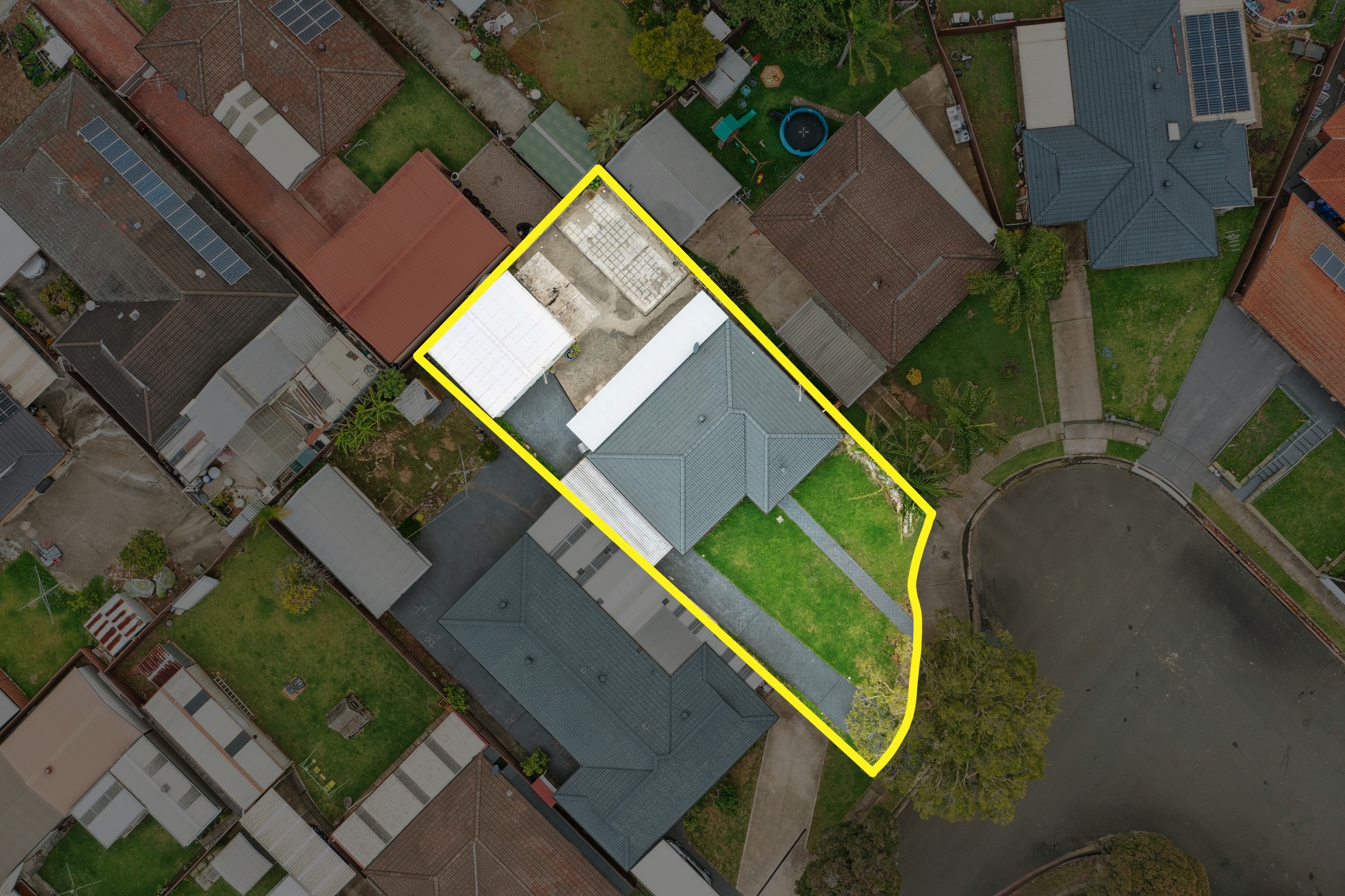 5 Harah Close, Bonnyrigg, NSW 2177