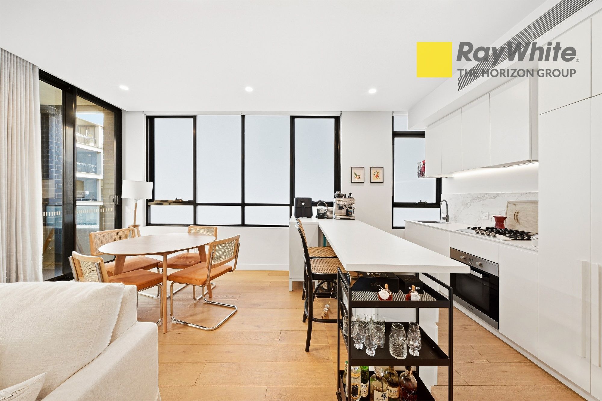 2208/1 Metters Street — photo 3 of 20