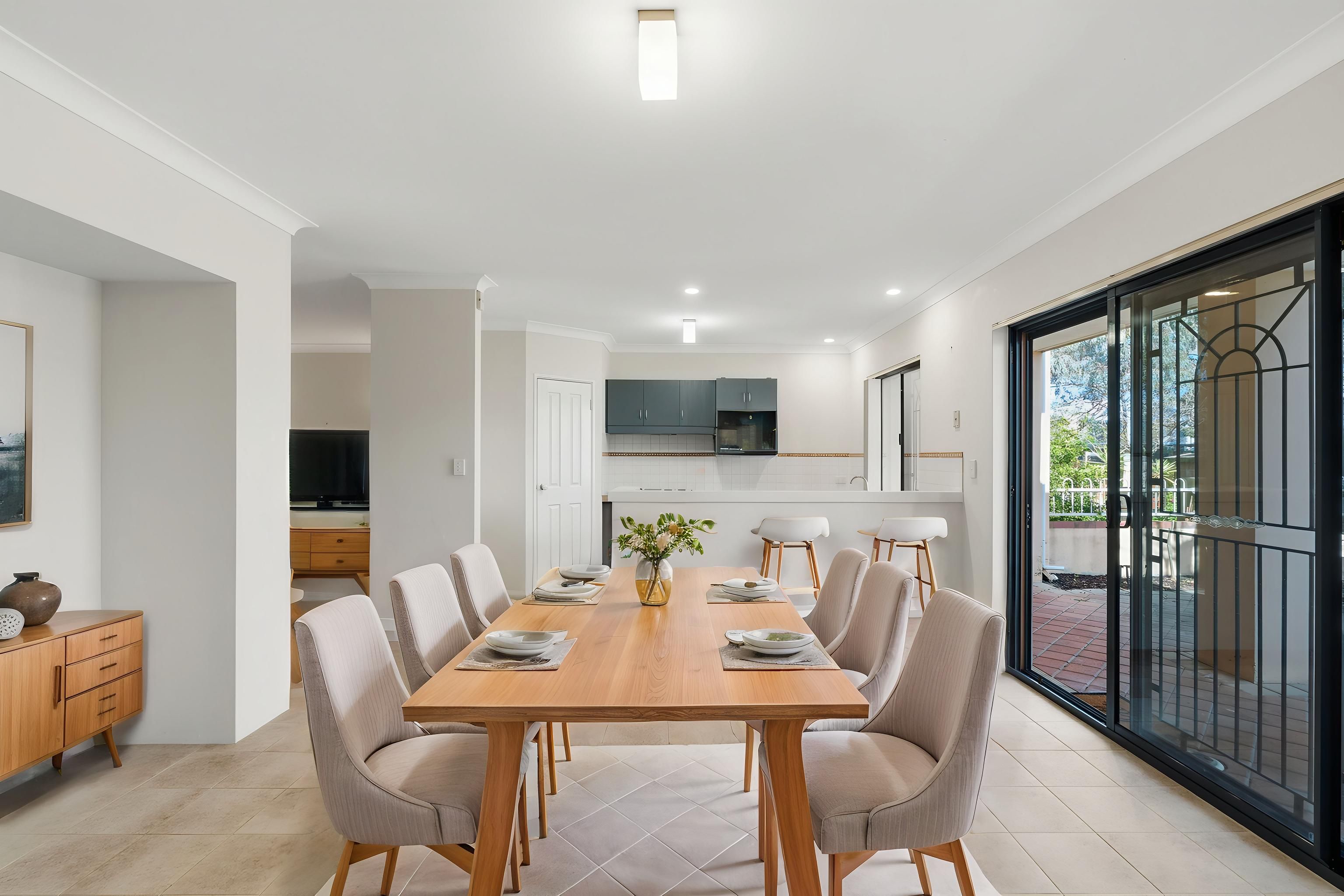 47 Sedgeland Way — photo 8 of 30