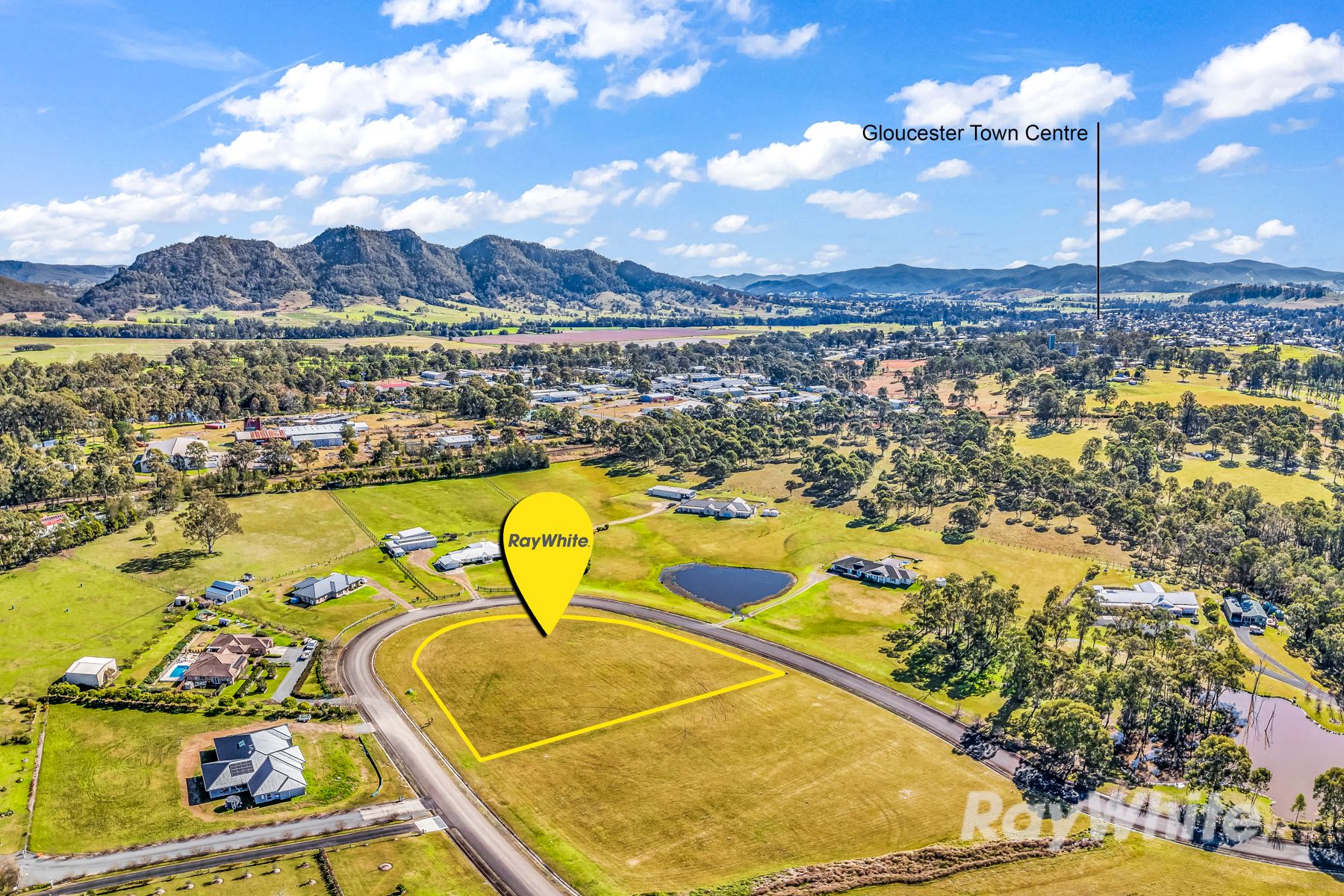 10 Moonlight Circuit, Gloucester, NSW 2422