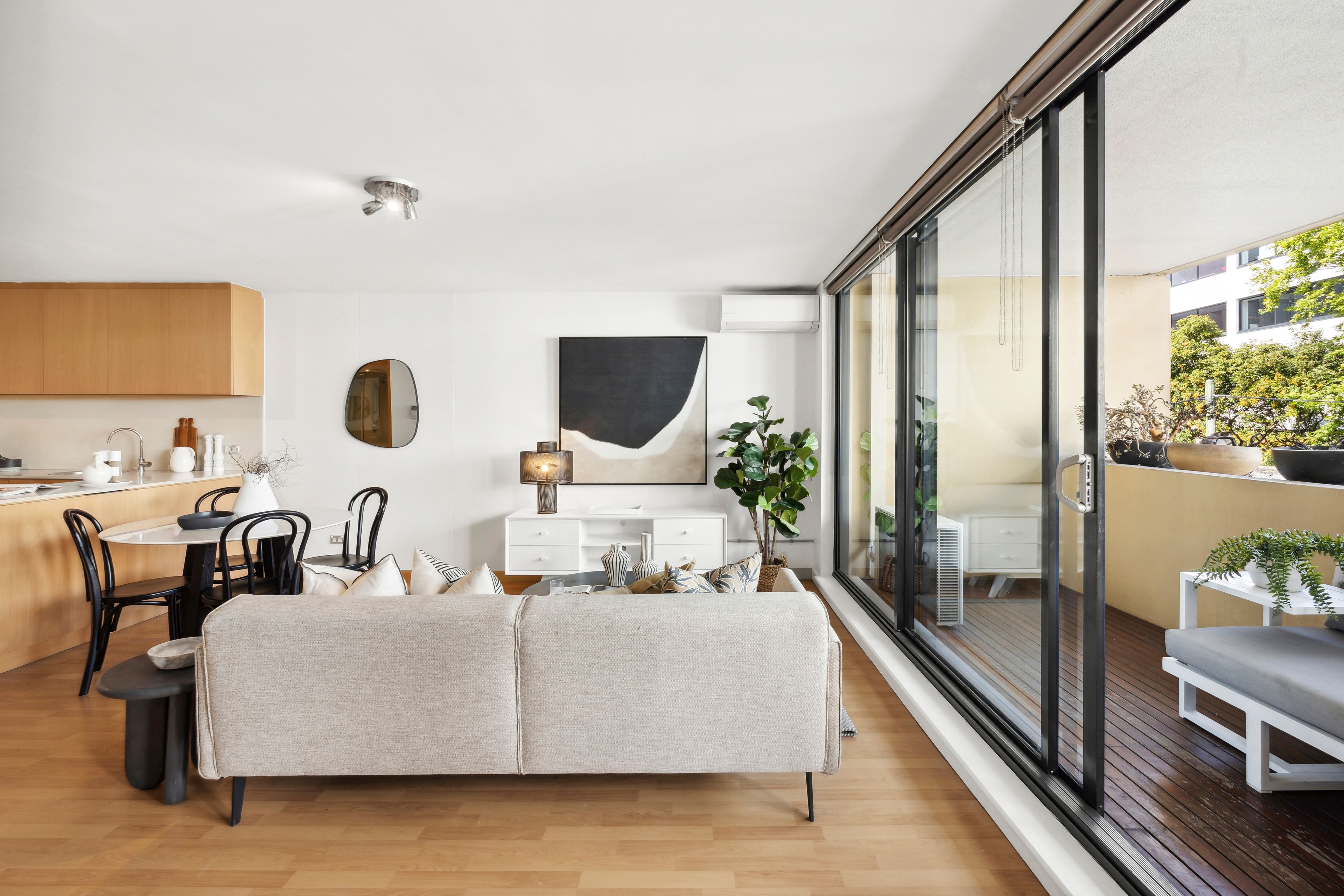 201/8 Cooper Street, Surry Hills, NSW 2010