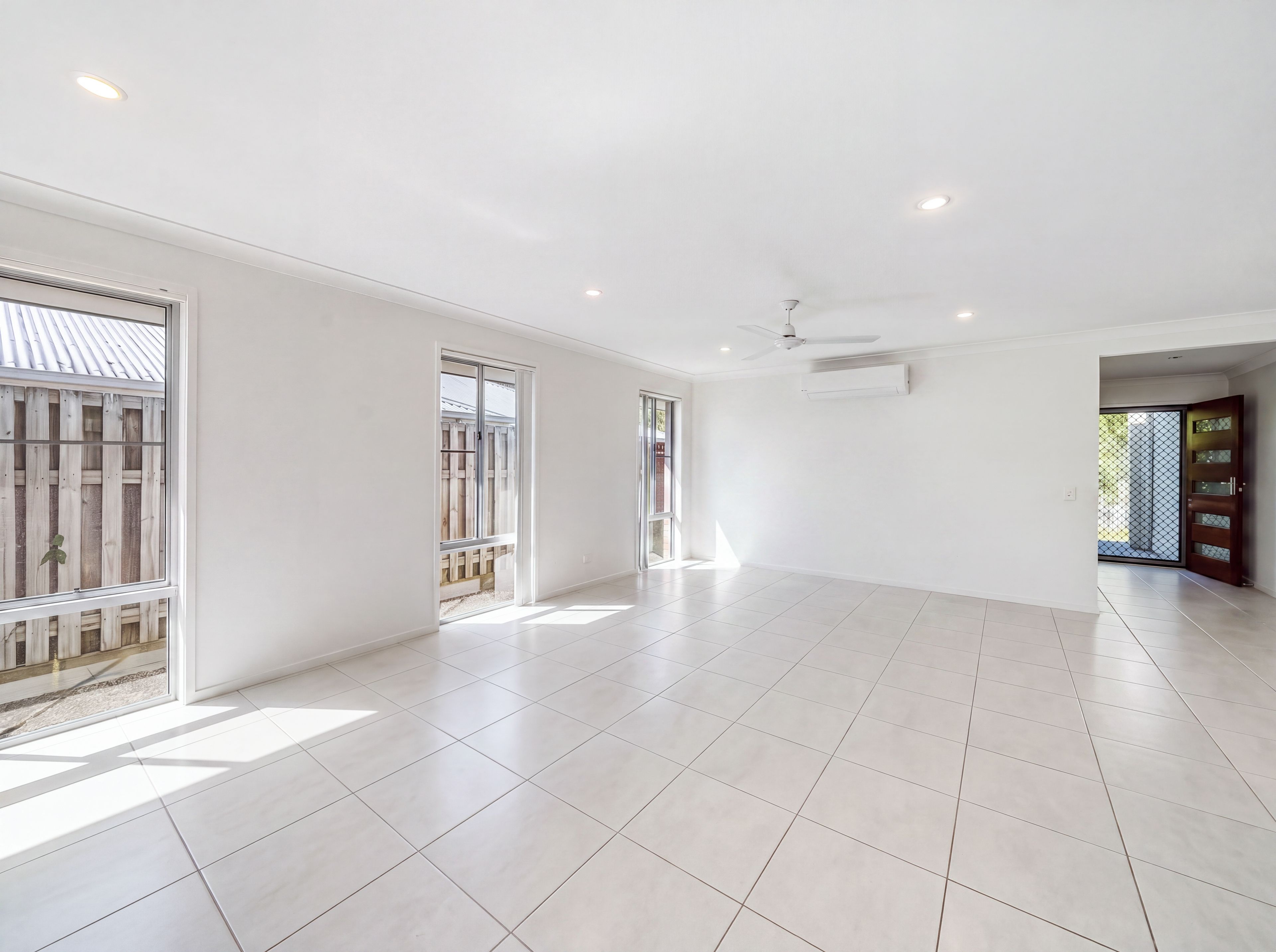 27 Park Vista Drive — photo 4 of 16
