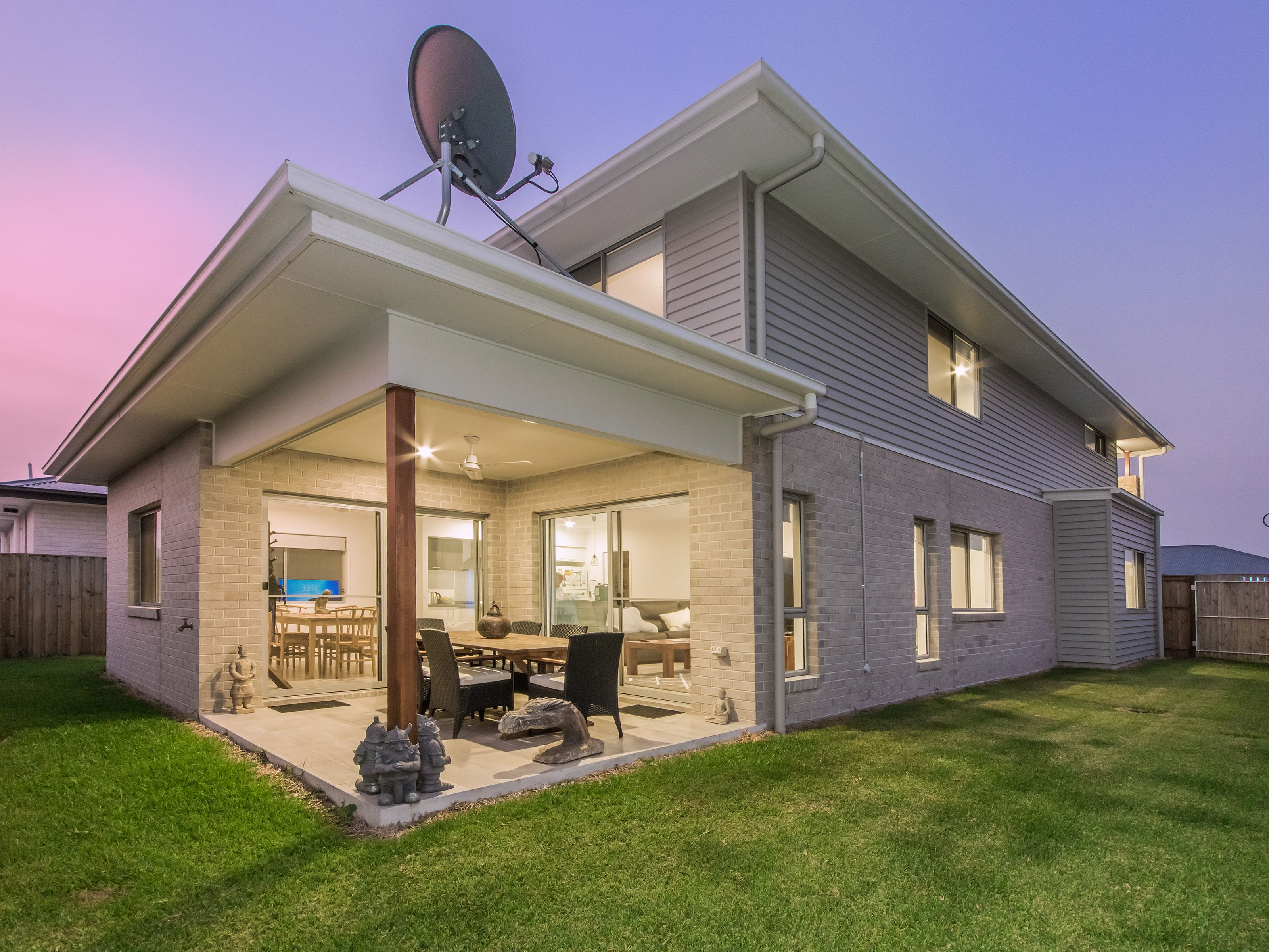 2 Oxenford Place, Oxenford, QLD 4210