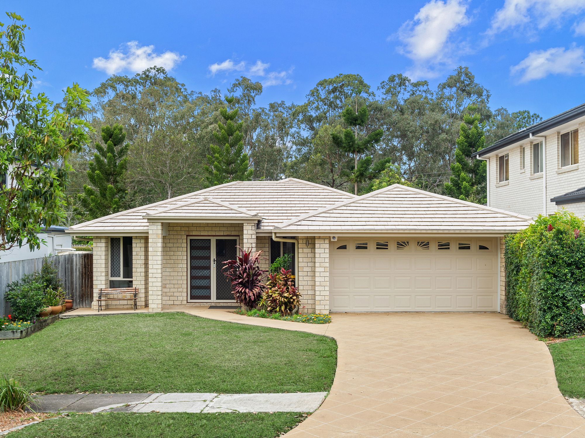 27 Canopus Street, Bridgeman Downs, QLD 4035