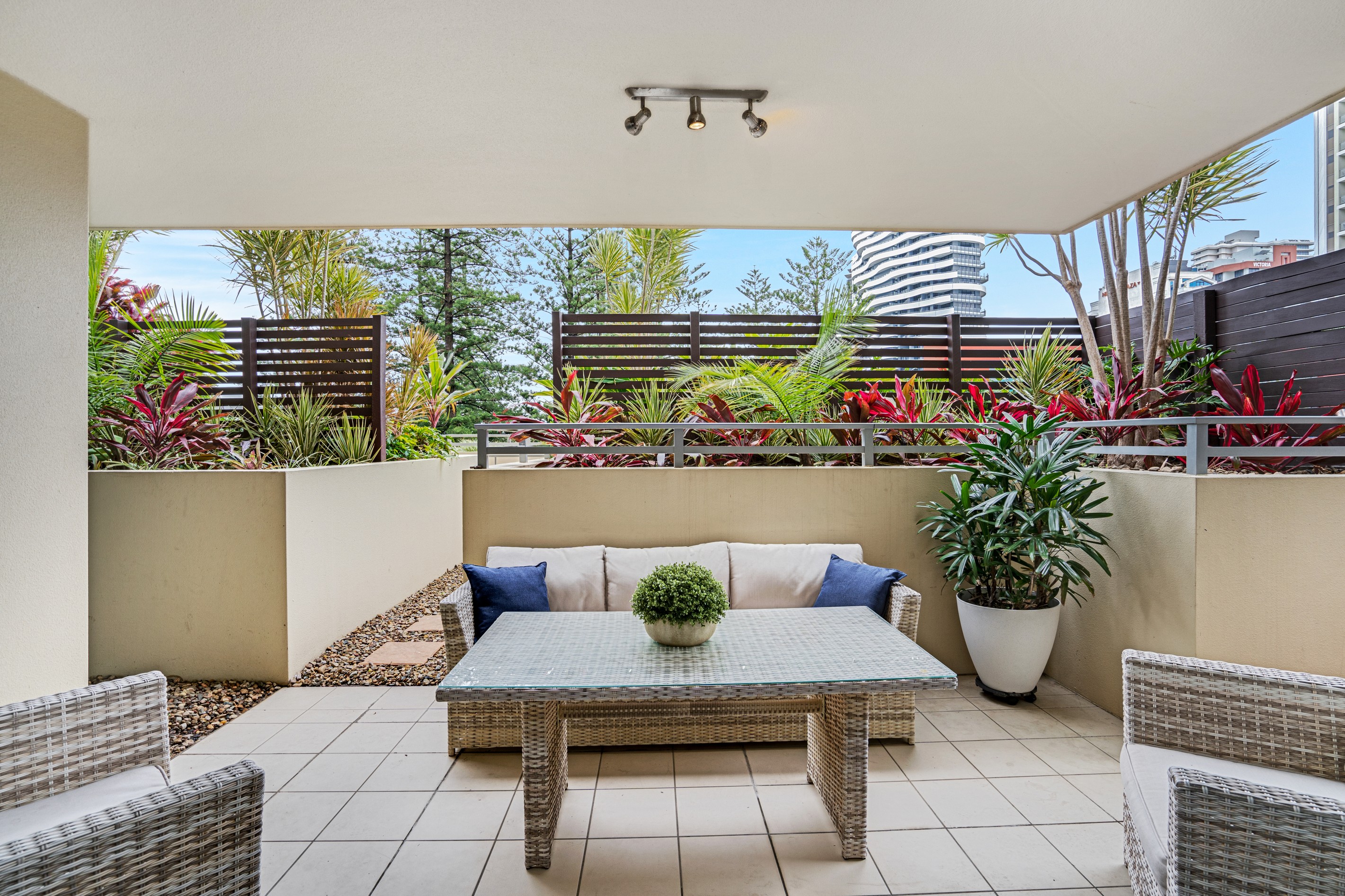 105/2685 'Broadbeach on the Park' Gold Coast Highway, Broadbeach, QLD 4218