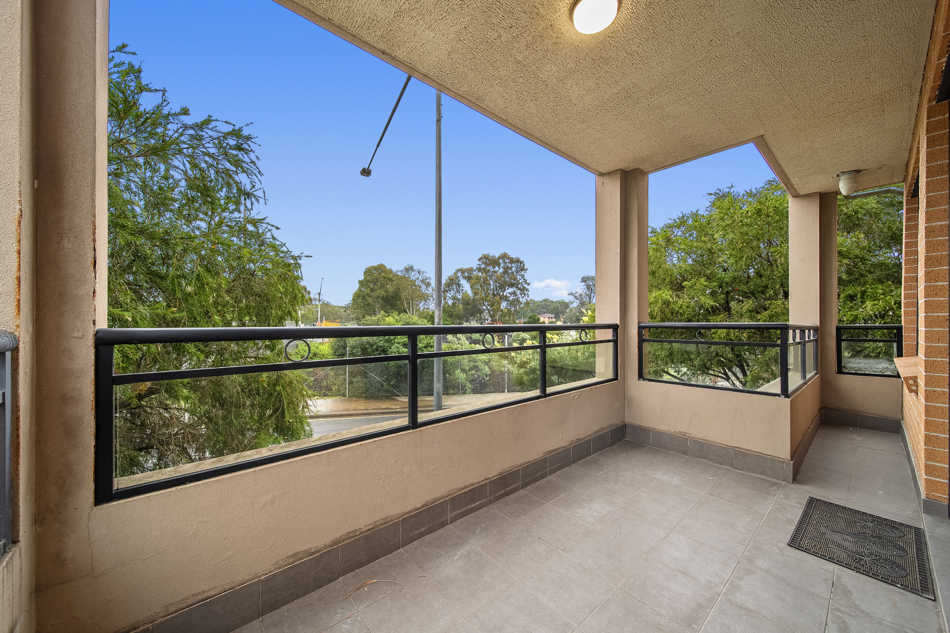 Unit 11/10-12 Wingello Street — photo 8 of 11