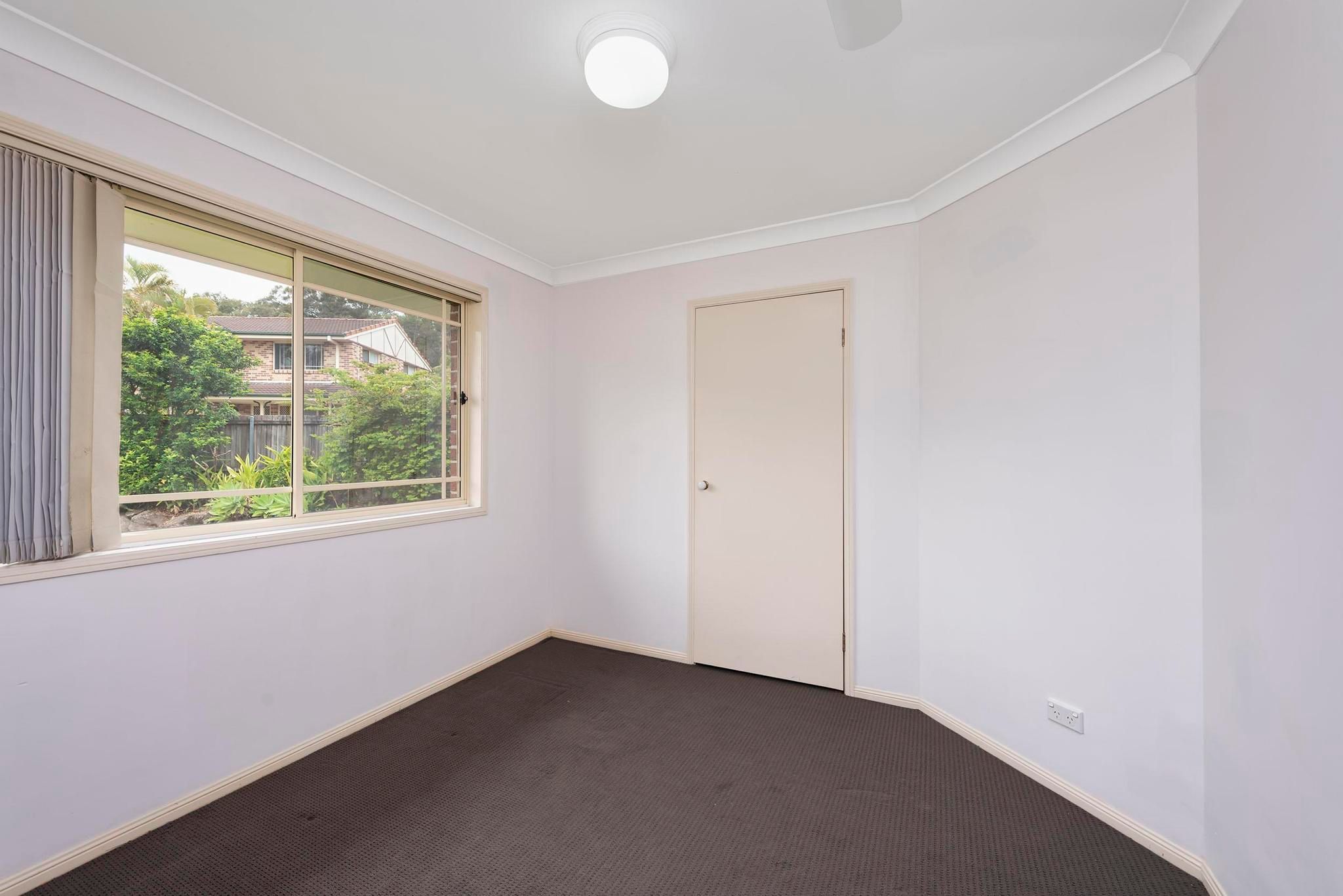 30/400 Pine Ridge Road — photo 10 of 11