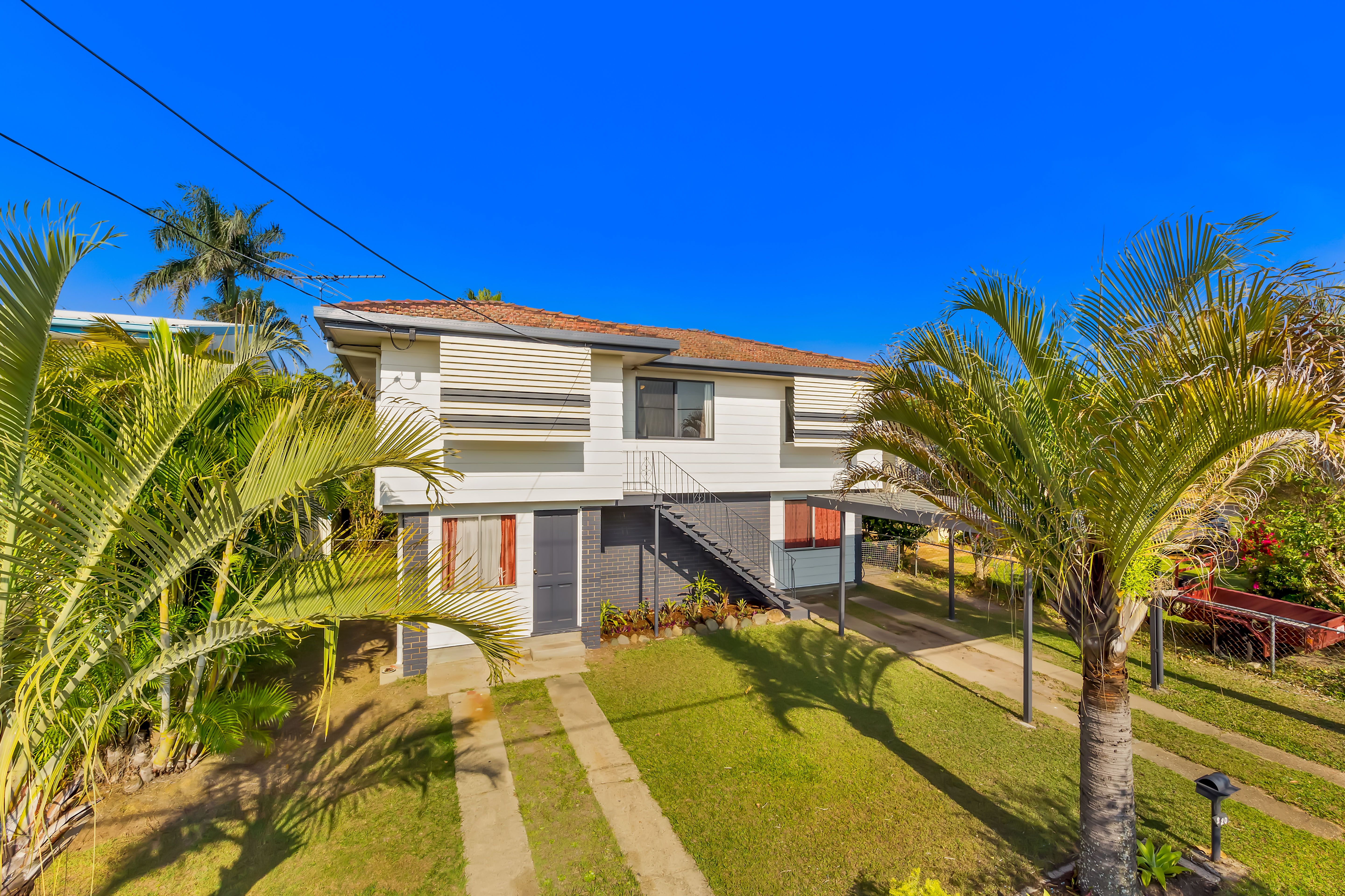 220 Scarborough Road, Scarborough, QLD 4020