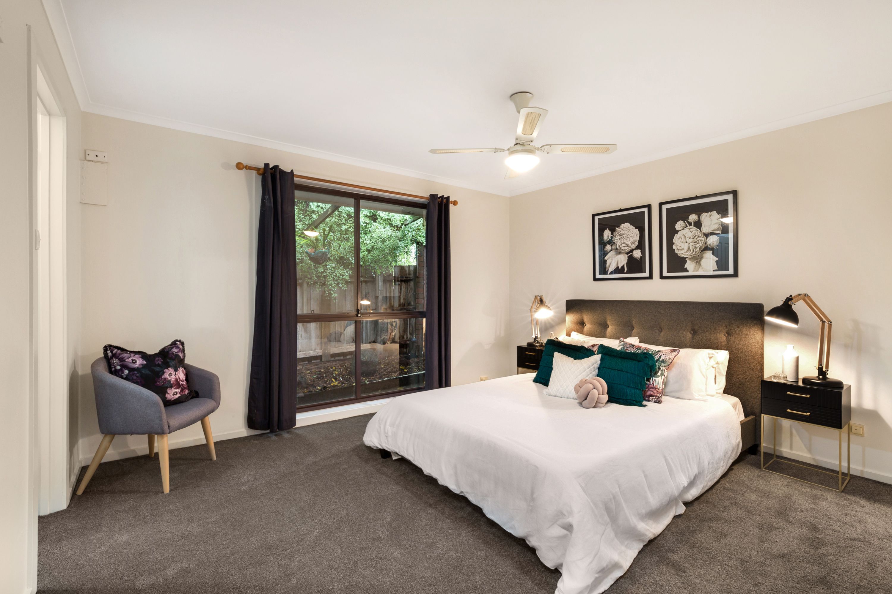 8 Mayfair Drive, Ferntree Gully, VIC 3156