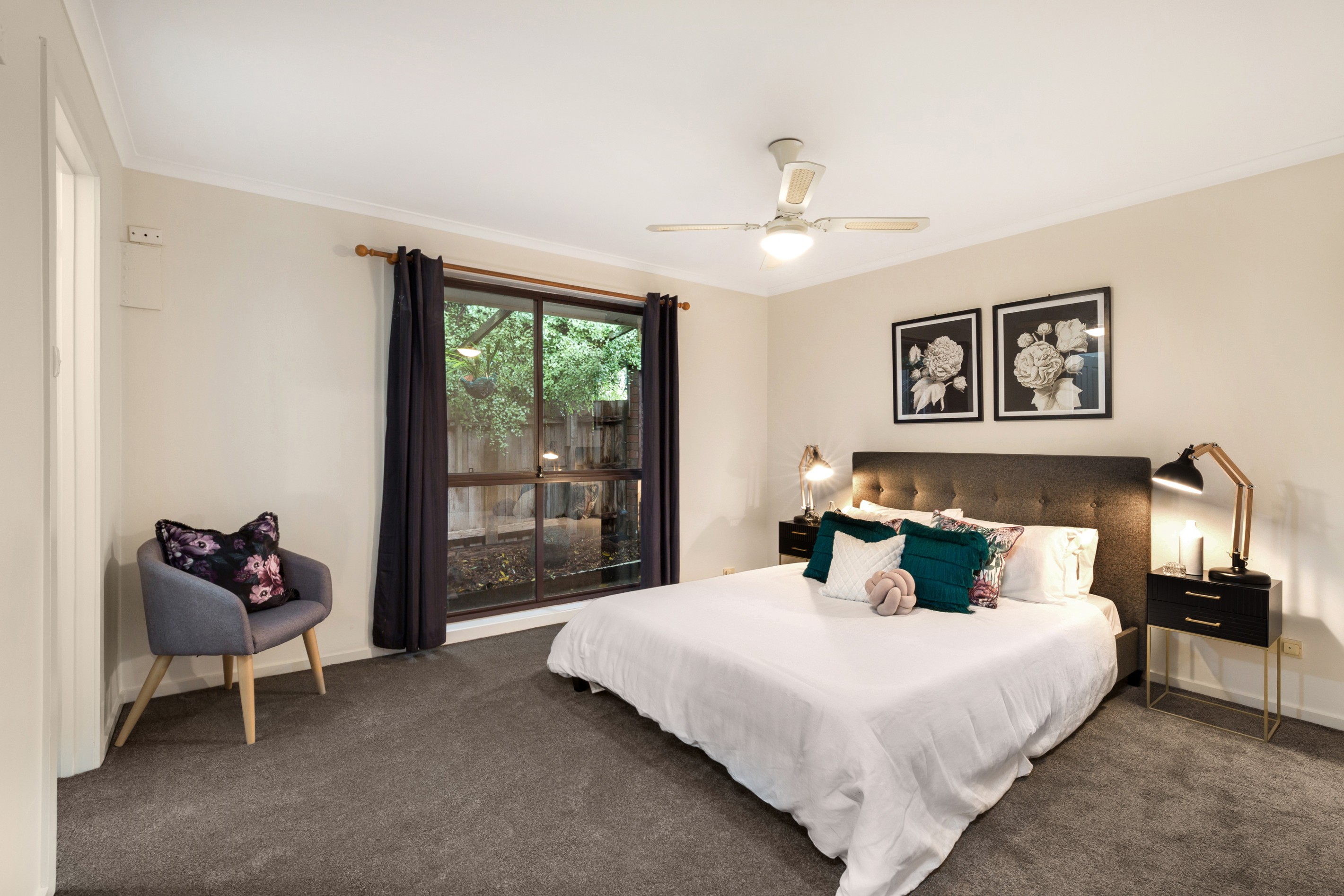 8 Mayfair Drive, Ferntree Gully, VIC 3156