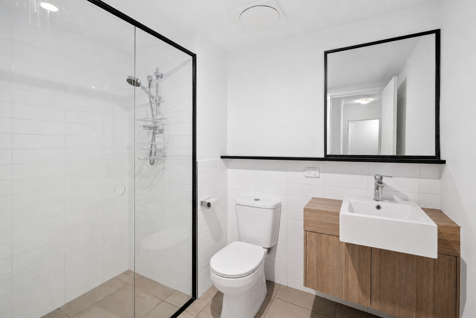 108/283 Logan Road — photo 12 of 18