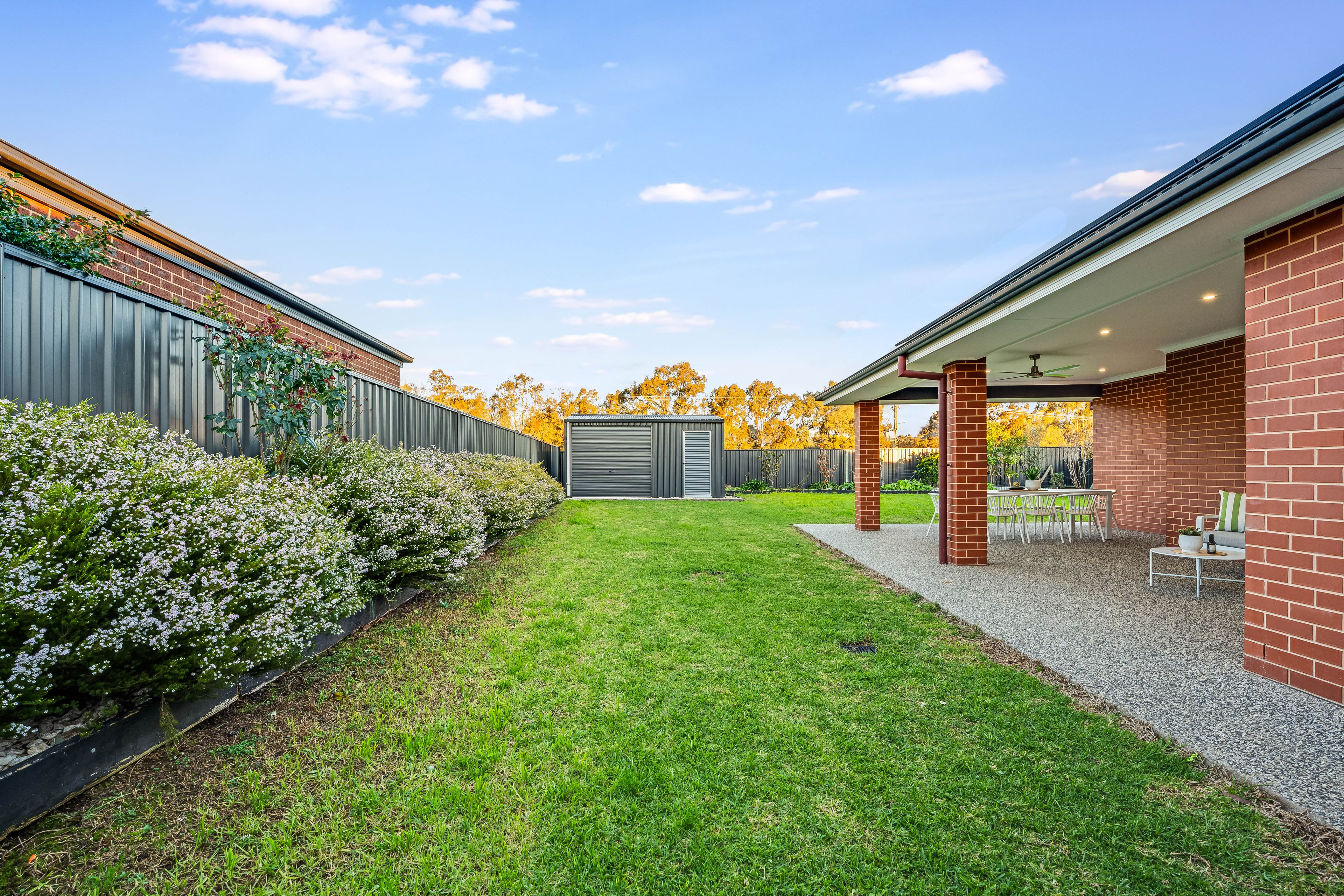 43 Mclaren Boulevard — photo 28 of 30