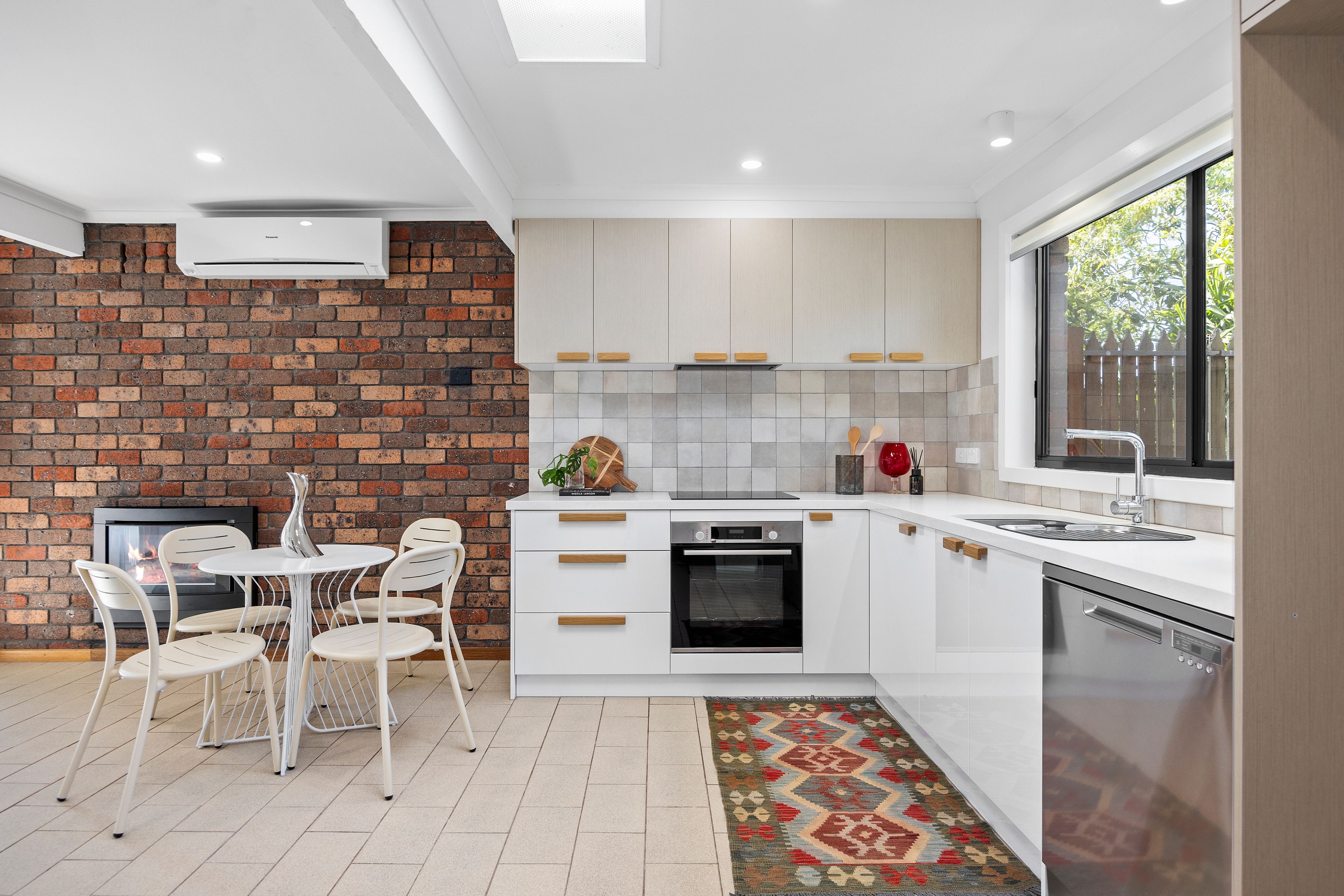 8 Hilary Avenue, McCrae, VIC 3938