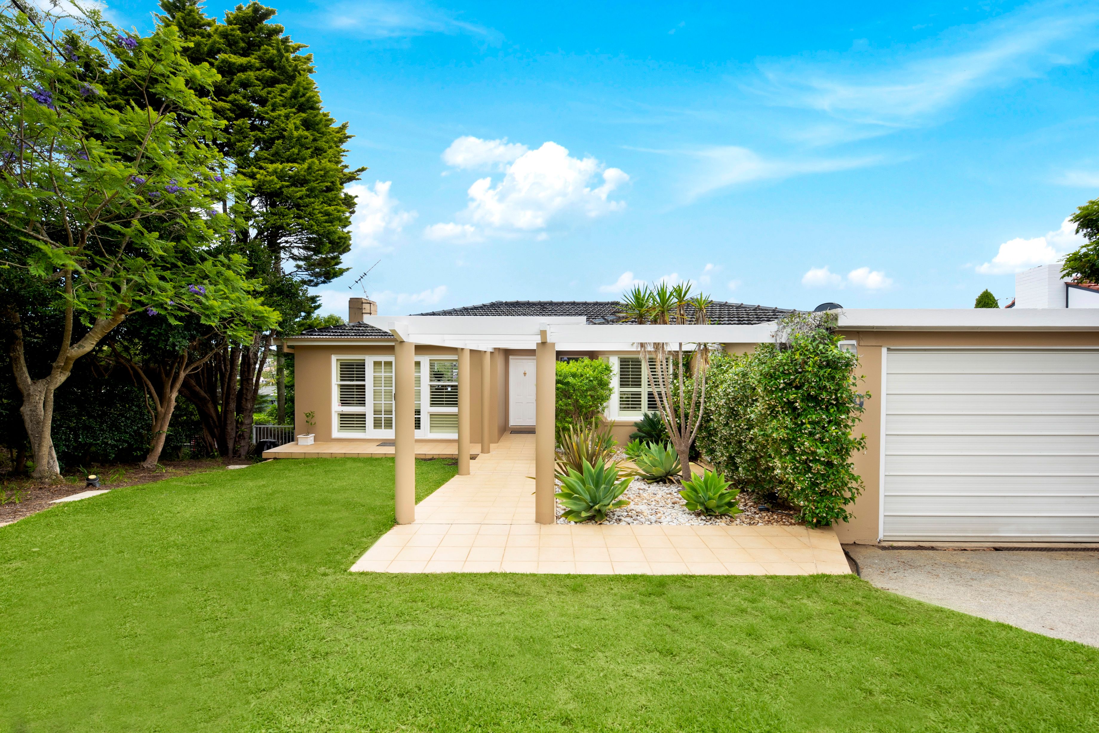 9 The Redoubt, Castlecrag NSW 2068