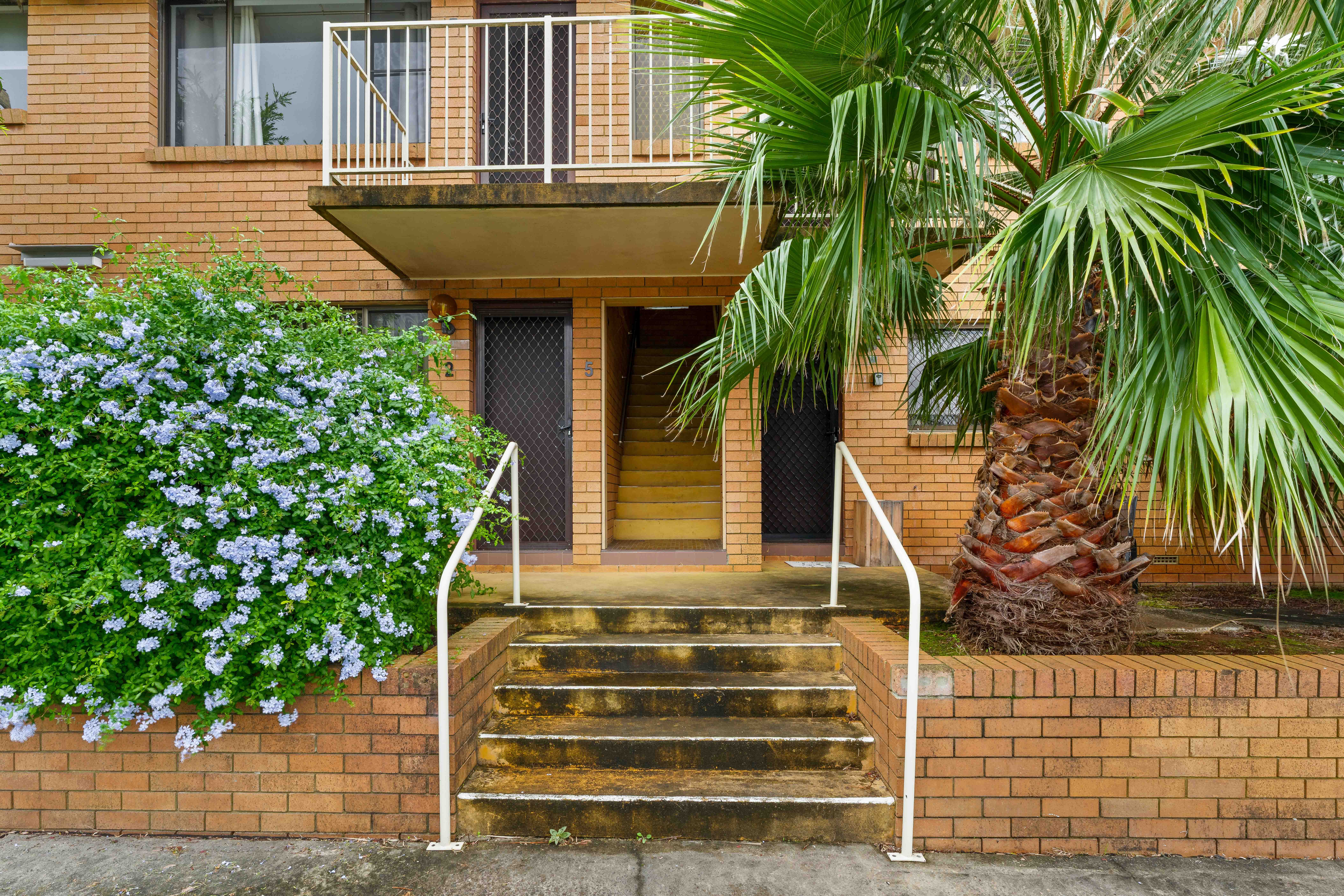4/15 Tallayang Street, Bomaderry, NSW 2541
