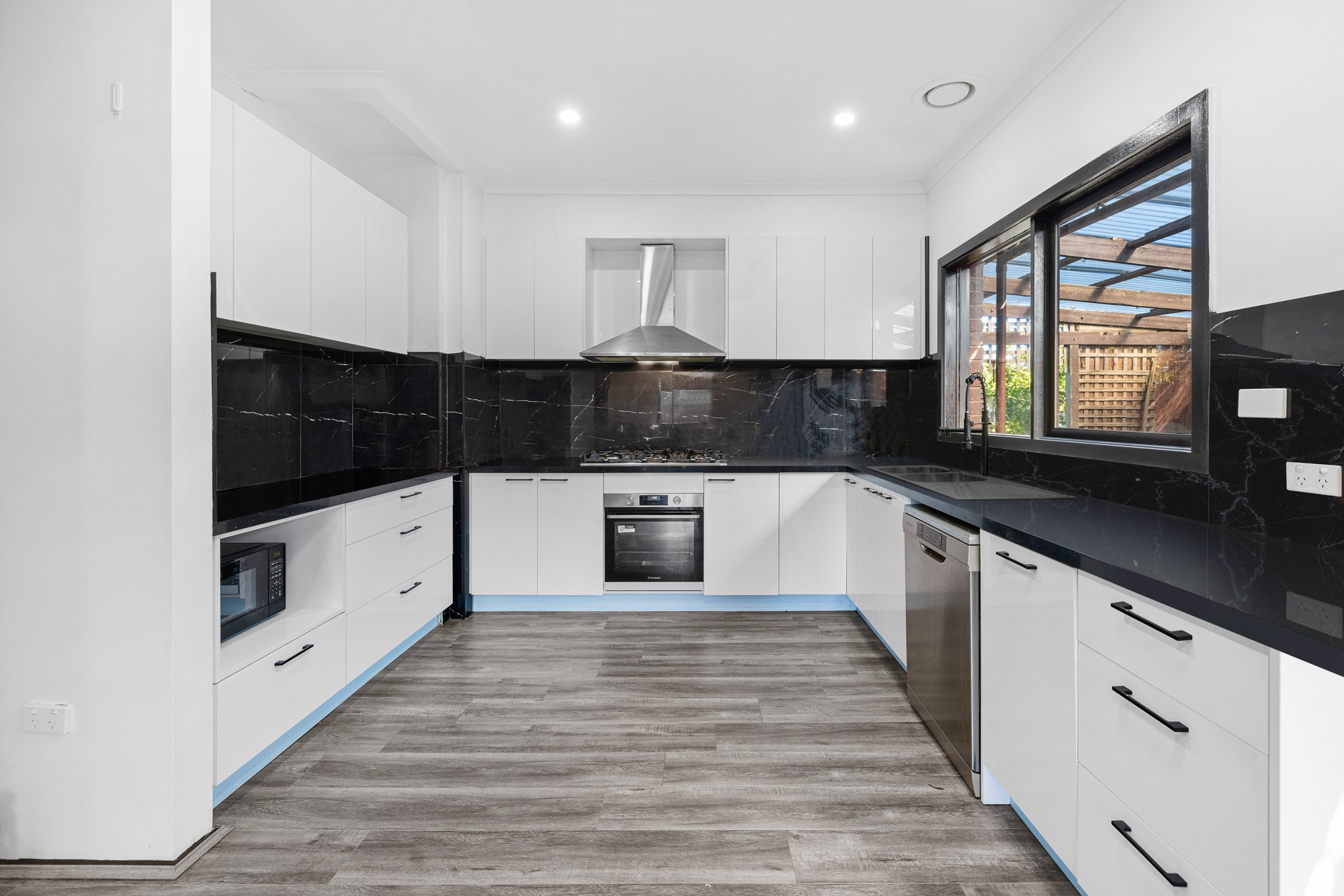 18 Topaz Avenue, Wyndham Vale, VIC 3024