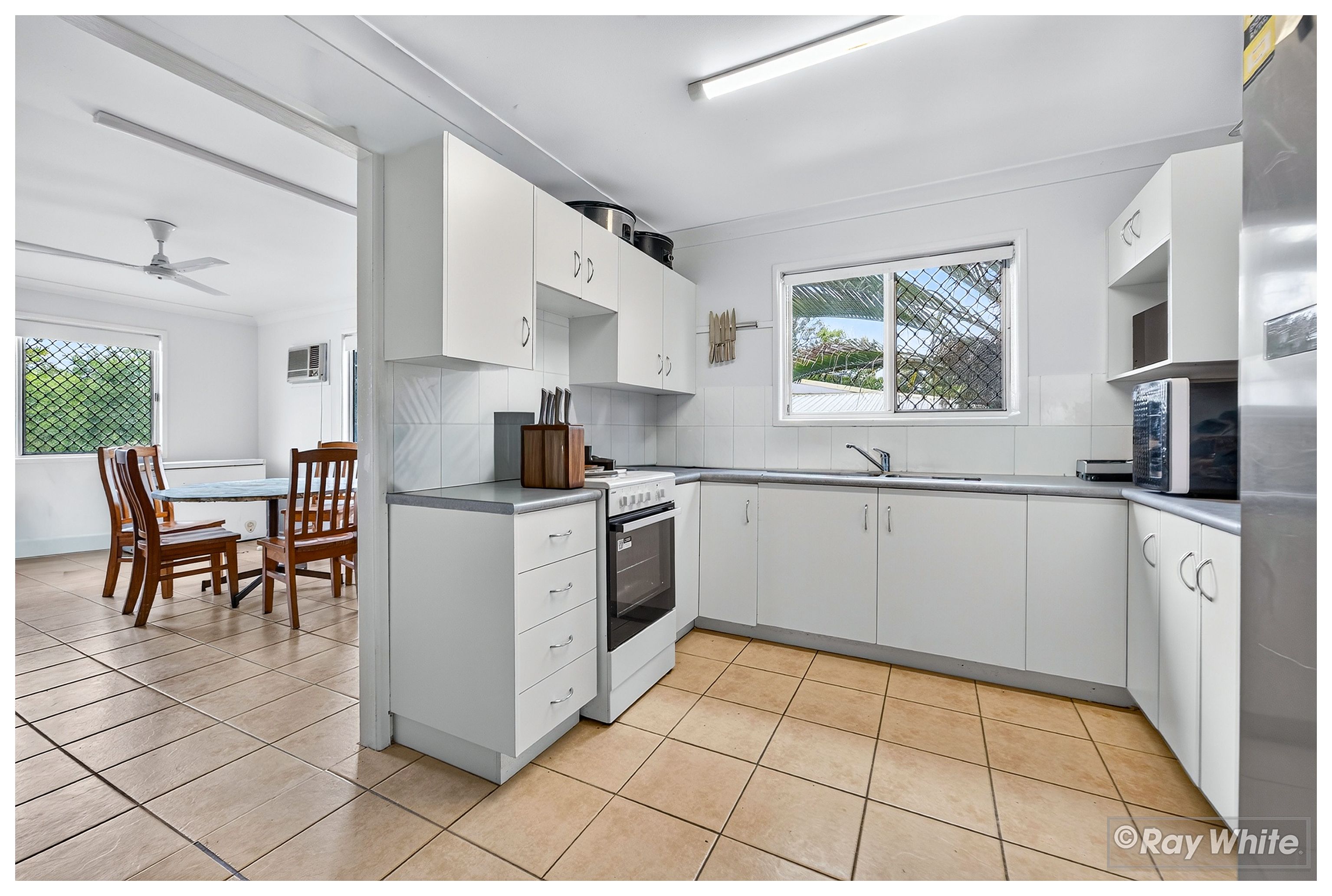 6 Sydney King Close, Gracemere, QLD 4702
