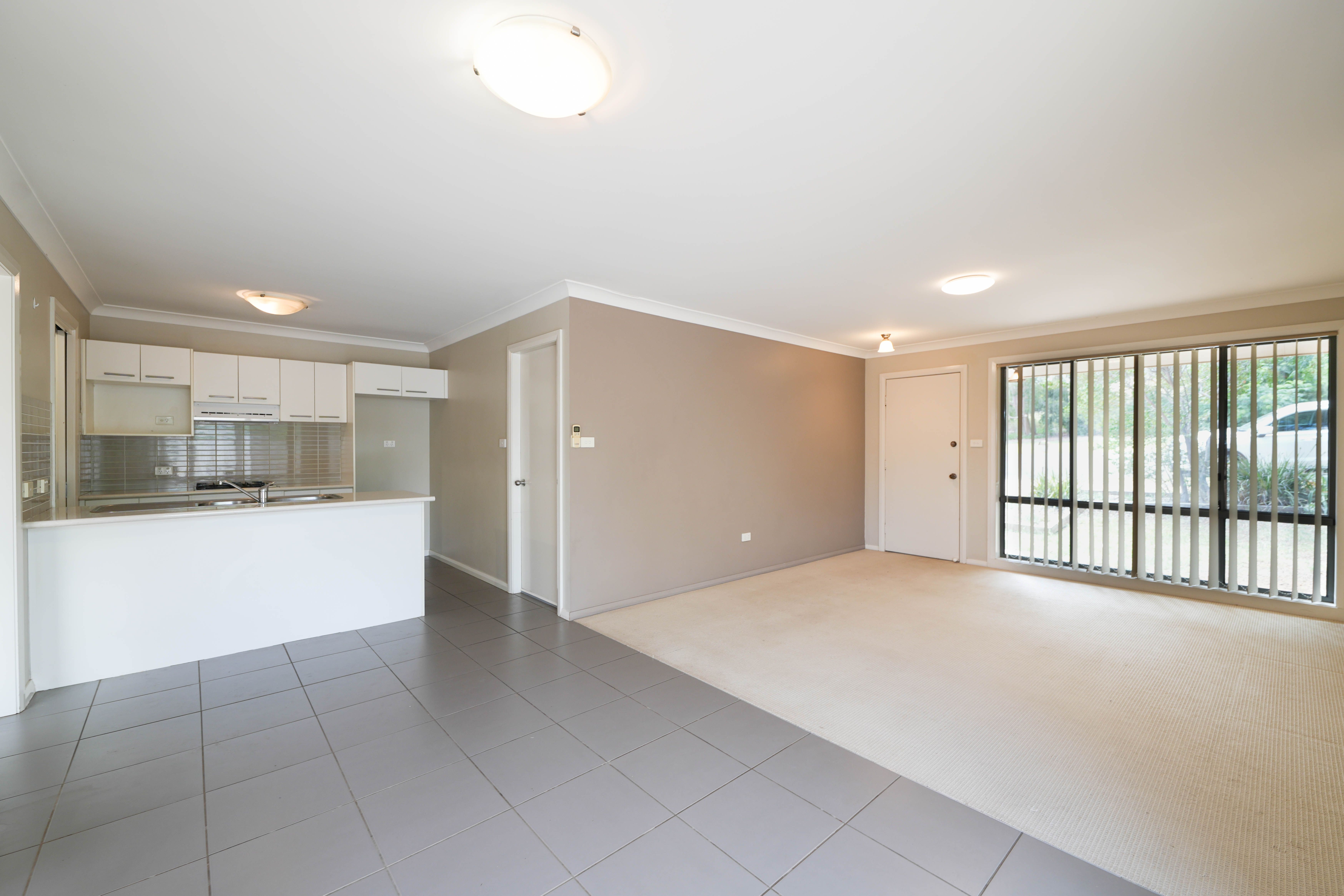27 & 27a Wentworth Street — photo 3 of 26