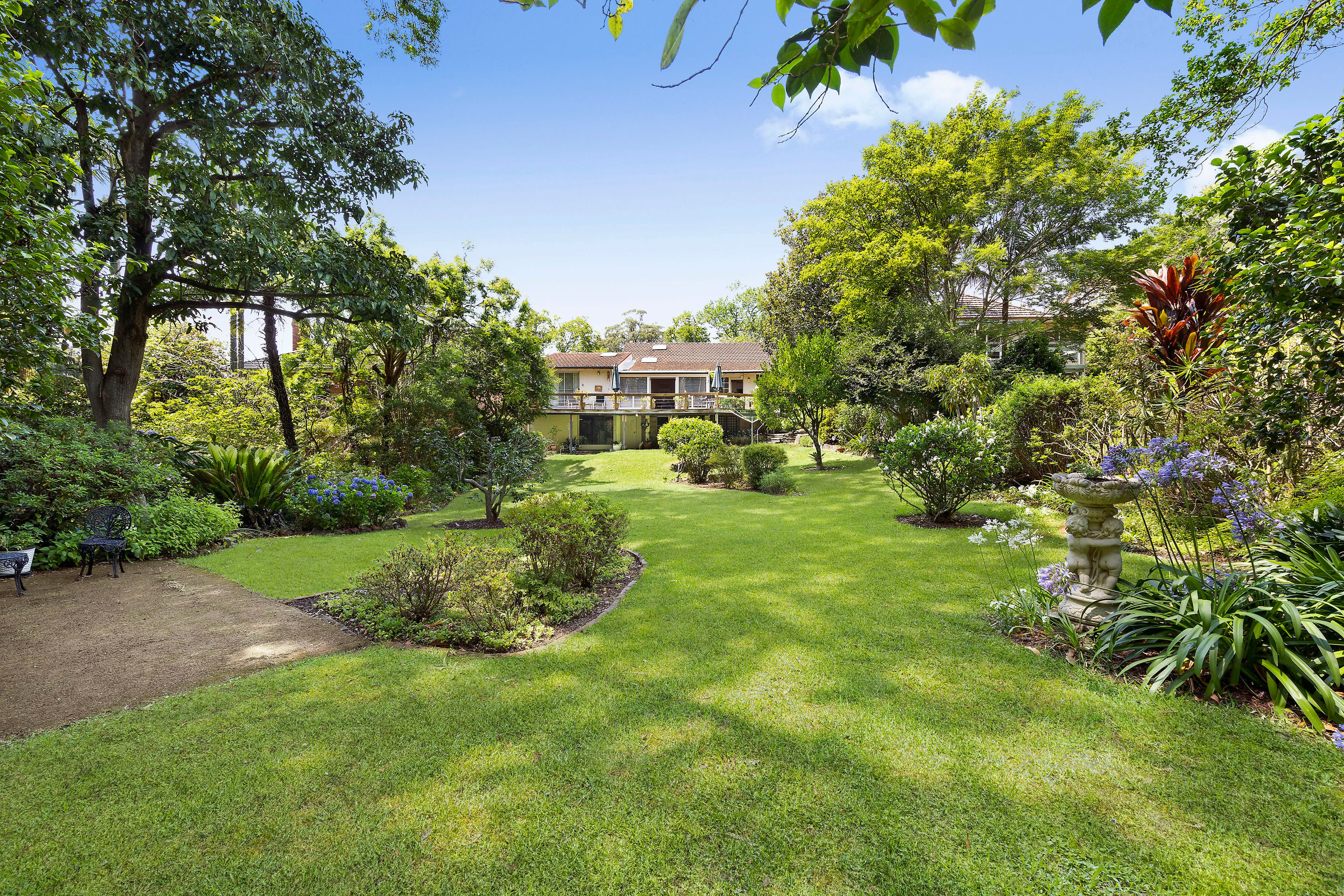 28 McIntosh Street, Gordon, NSW 2072