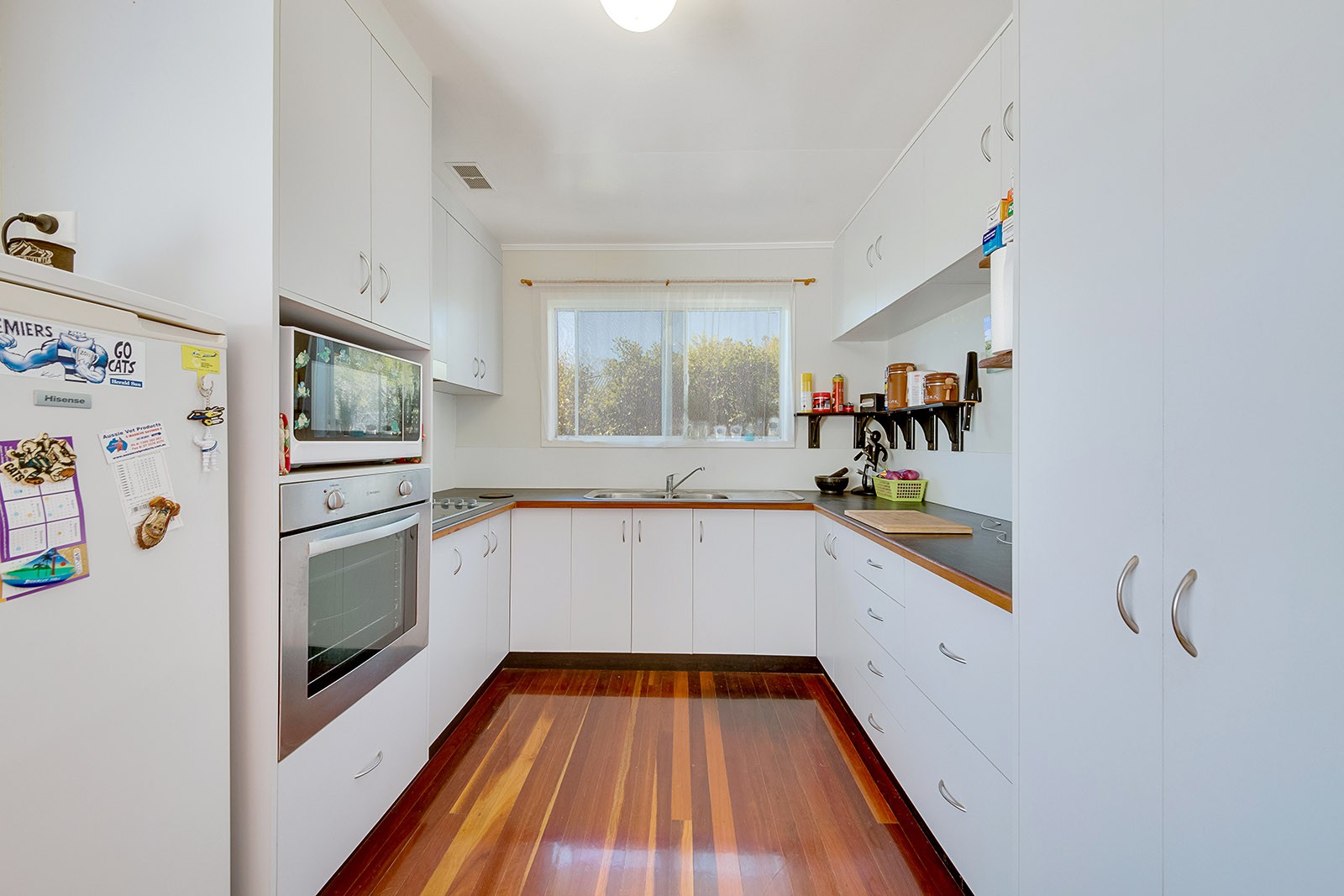 26 Emperor Street, Toolooa, QLD 4680