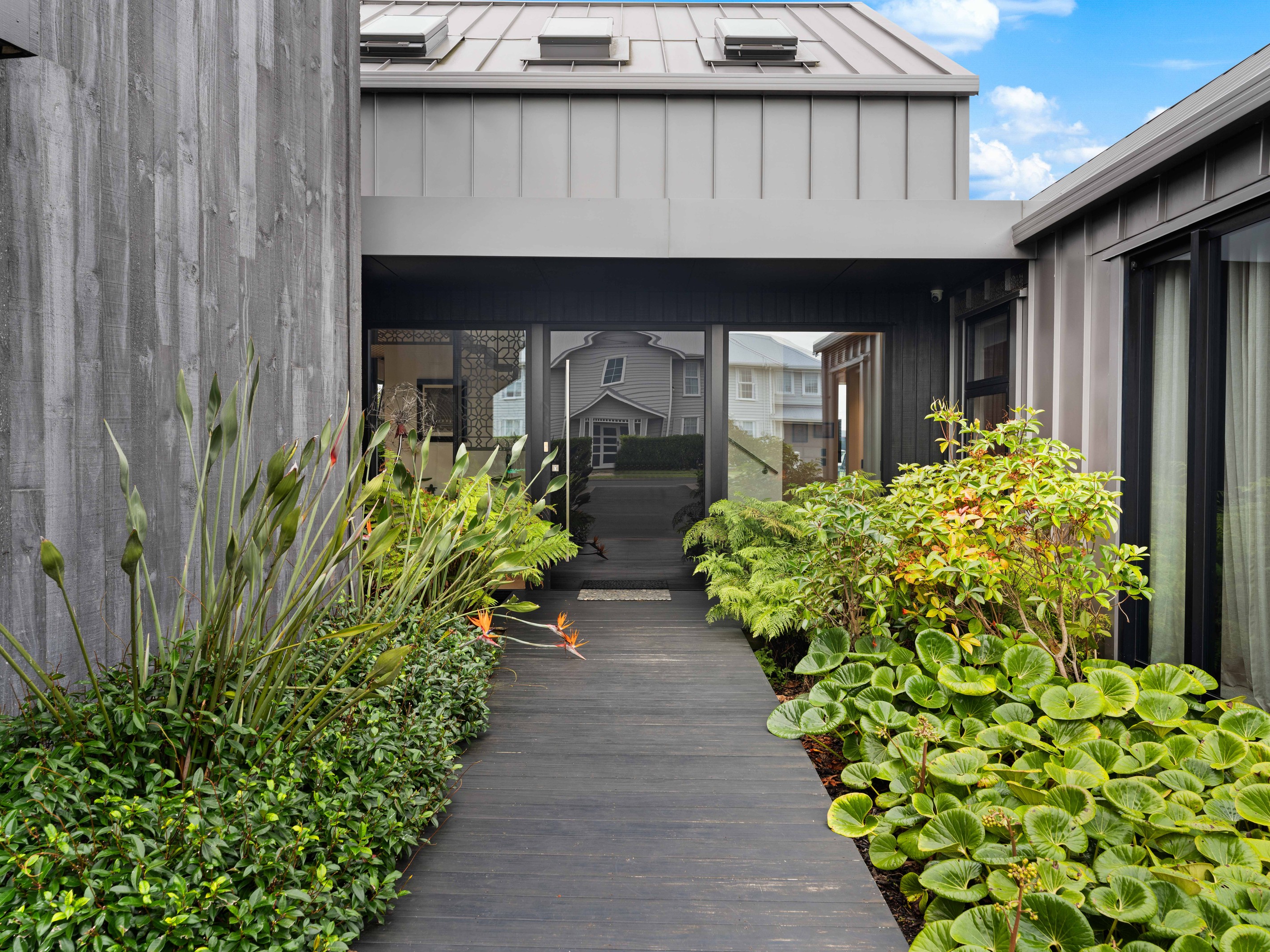 8 Edgewater Drive, Karaka, Franklin