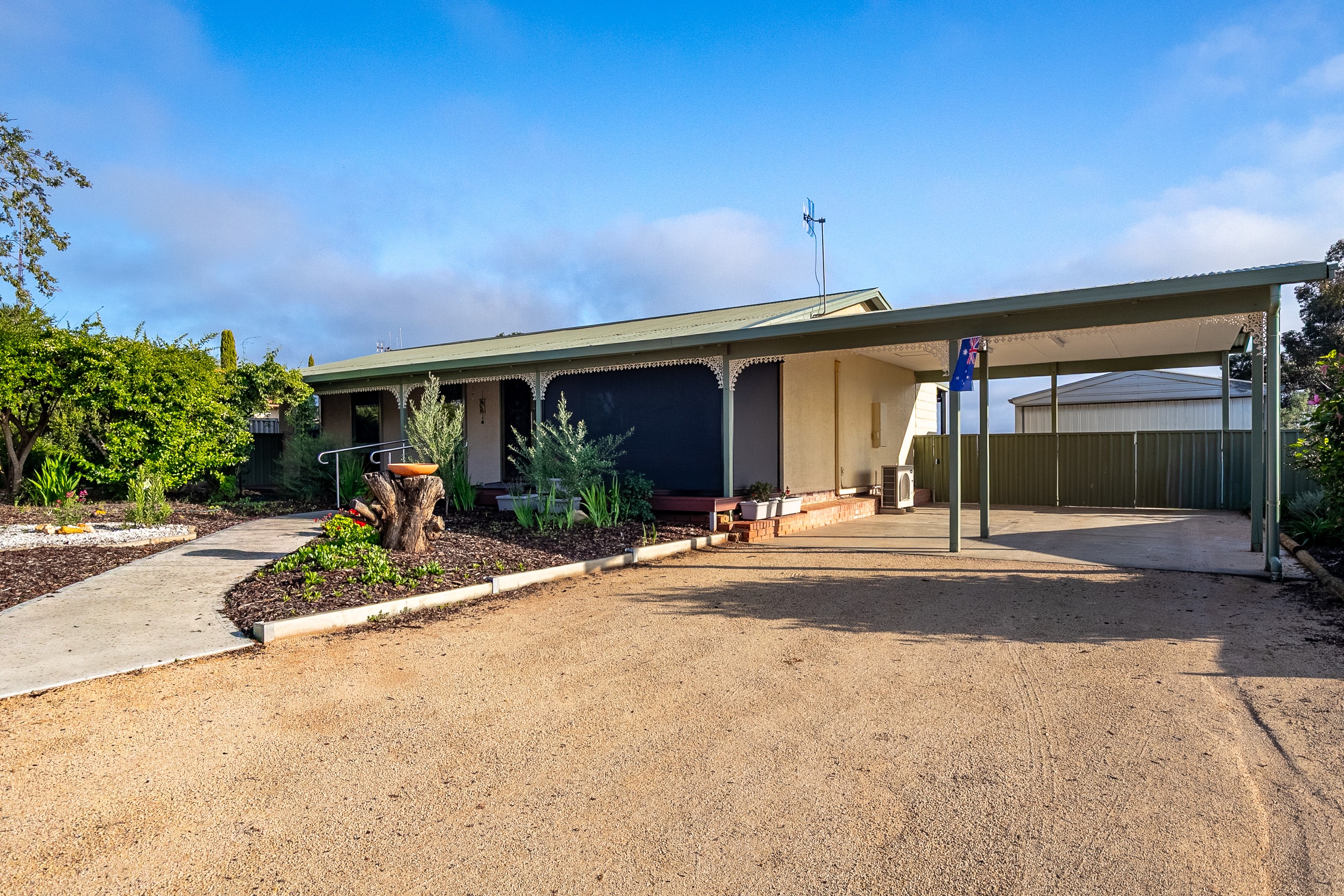 25 Westbrook Avenue, Loxton, SA 5333